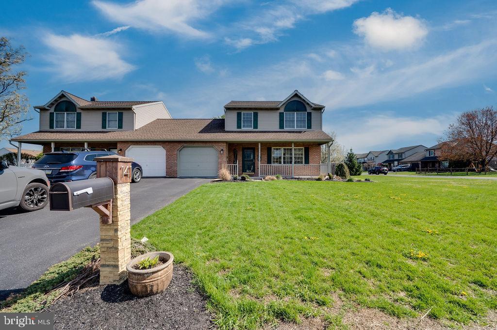 LIMESTONE VILLAGE - Residential