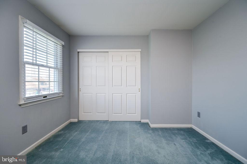 LIMESTONE VILLAGE - Residential