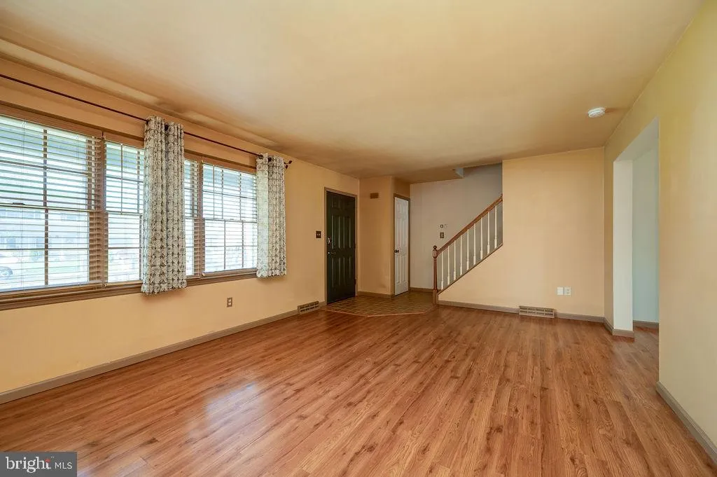 Fleetwood, Pennsylvania 19522, United States, 3 Bedrooms Bedrooms, ,3 BathroomsBathrooms,Residential,Pending,114027