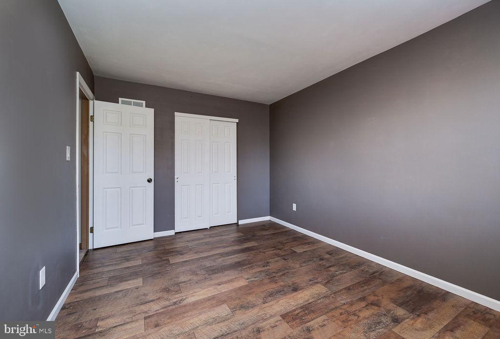 LIMESTONE VILLAGE - Residential