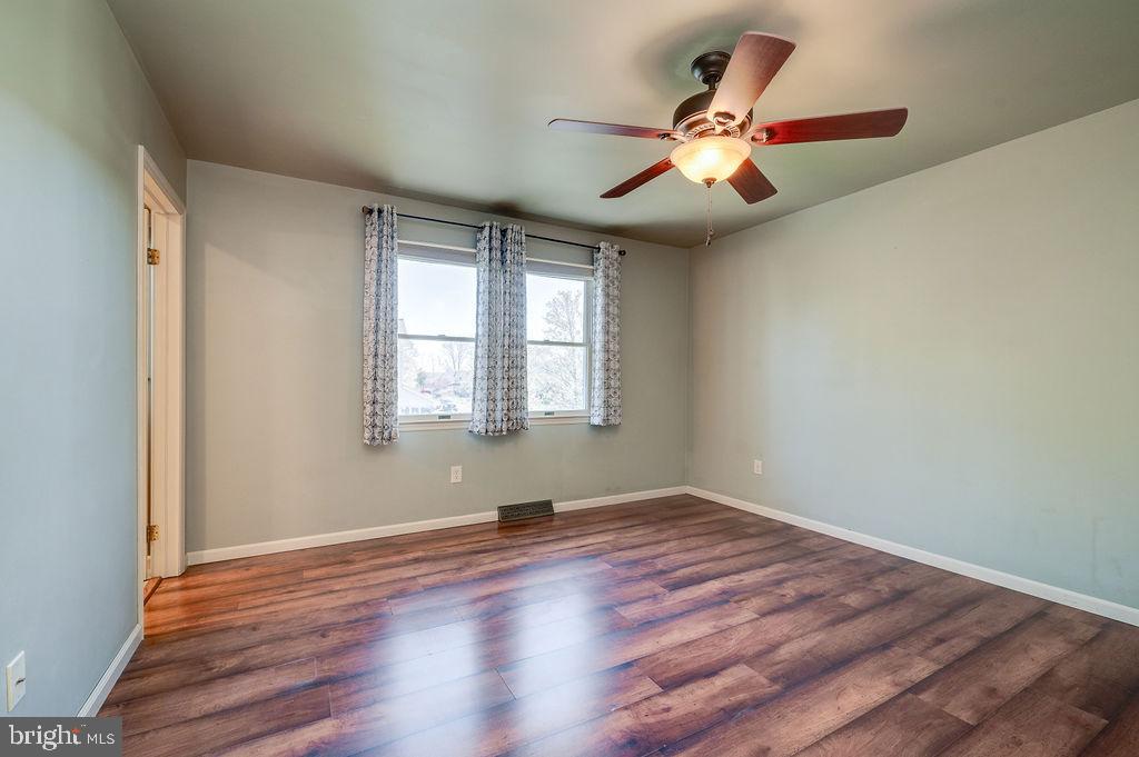 LIMESTONE VILLAGE - Residential