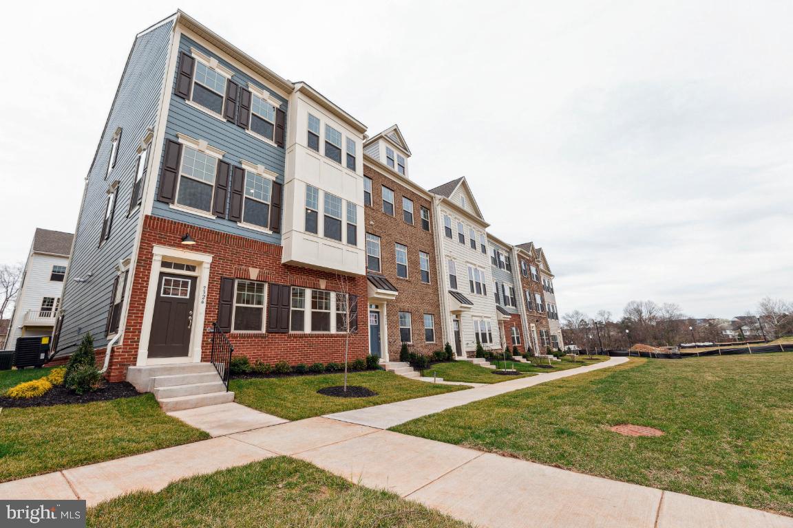 JEFFERSON SQUARE - Residential