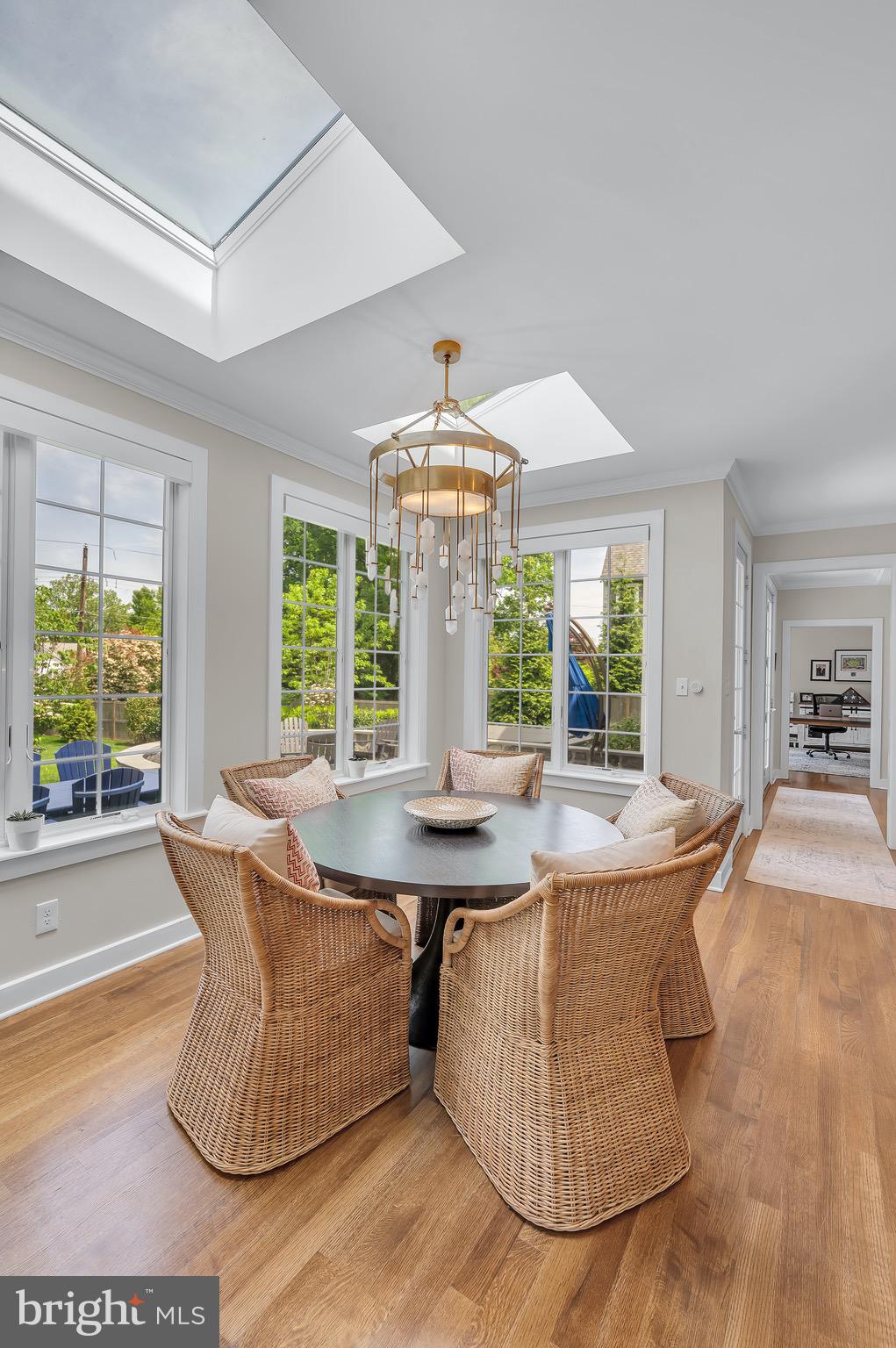 GLADWYNE - Residential