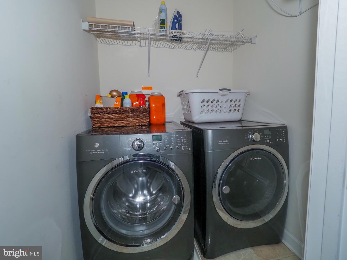 PASADENA - Residential