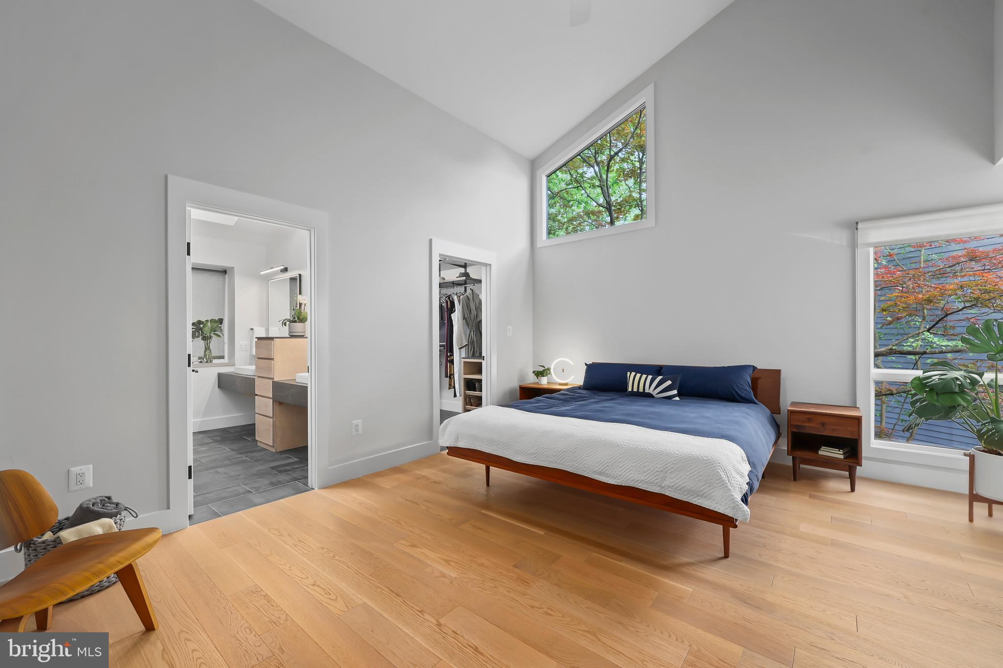 RESTON - Residential