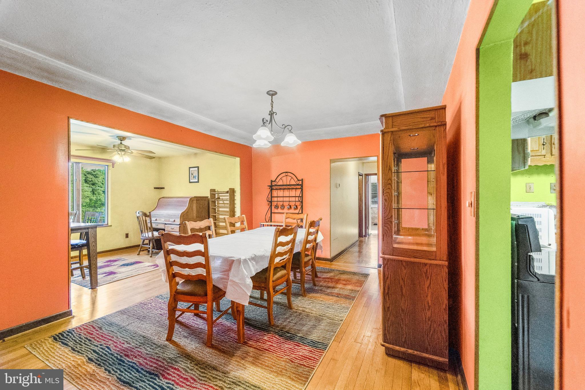 BROADVIEW - Residential