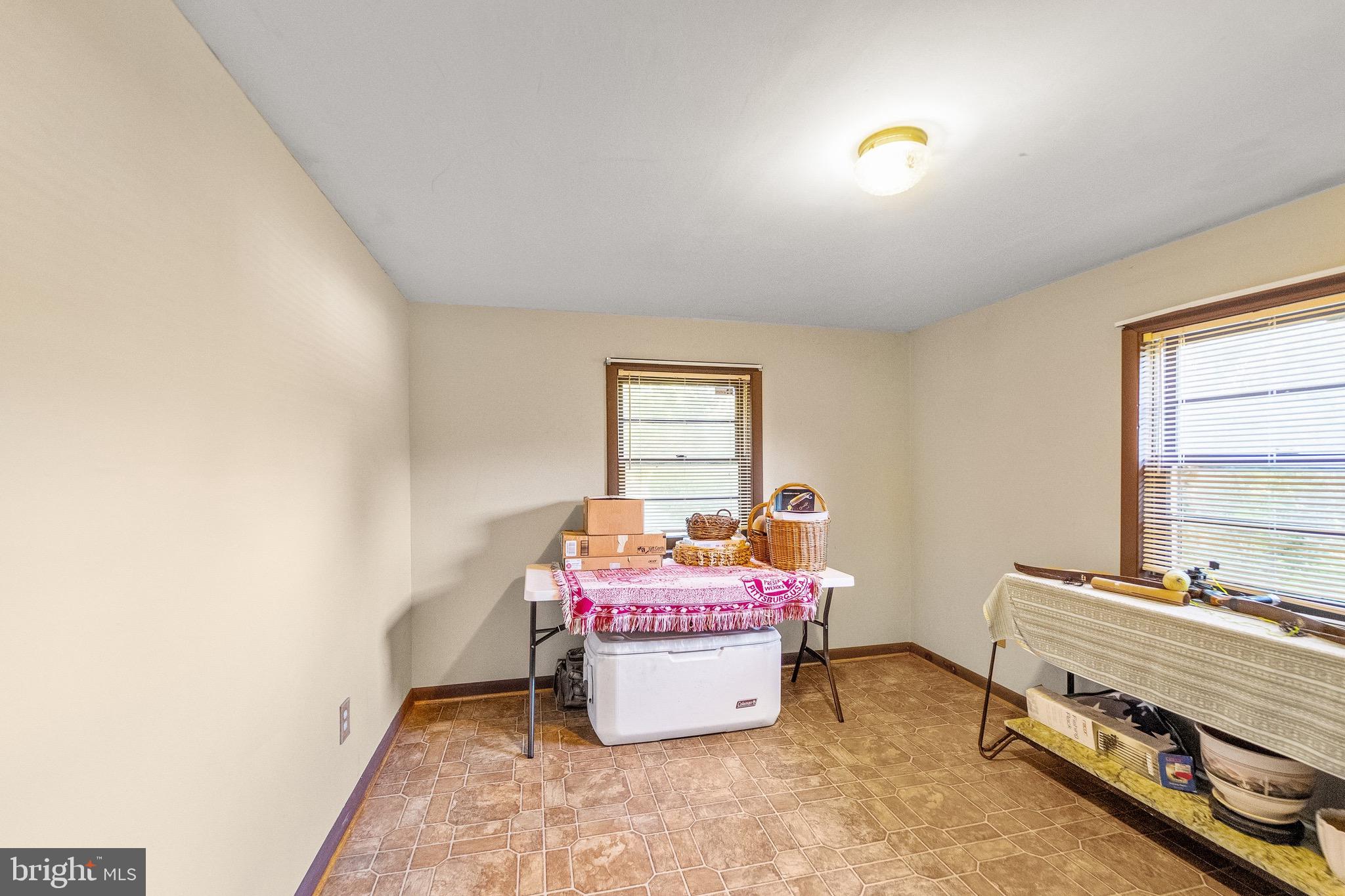 BROADVIEW - Residential