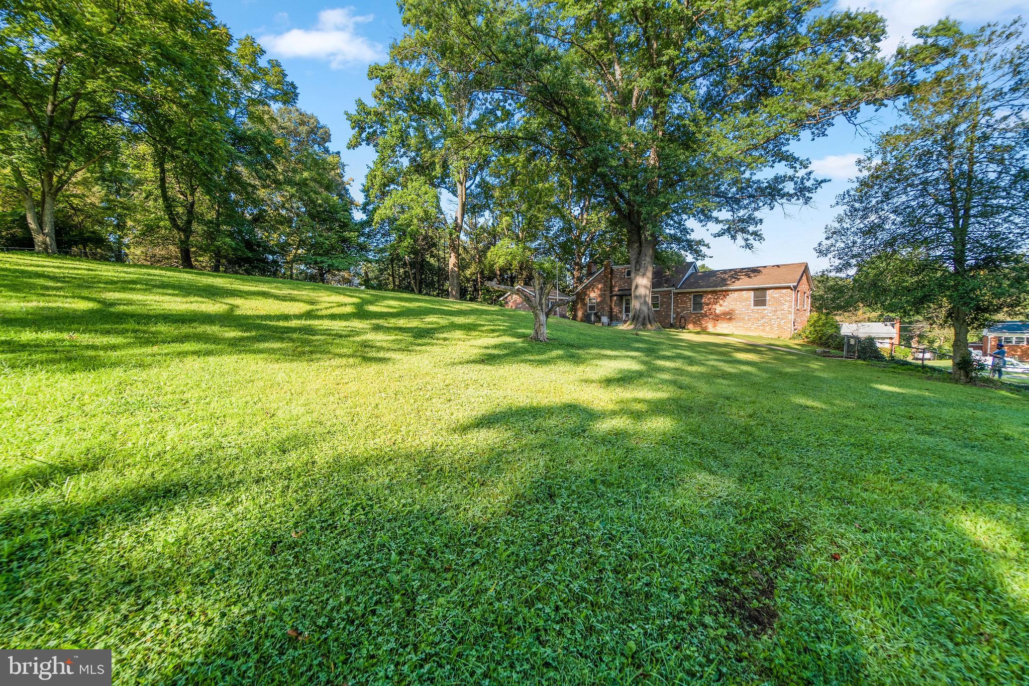 BROADVIEW - Residential