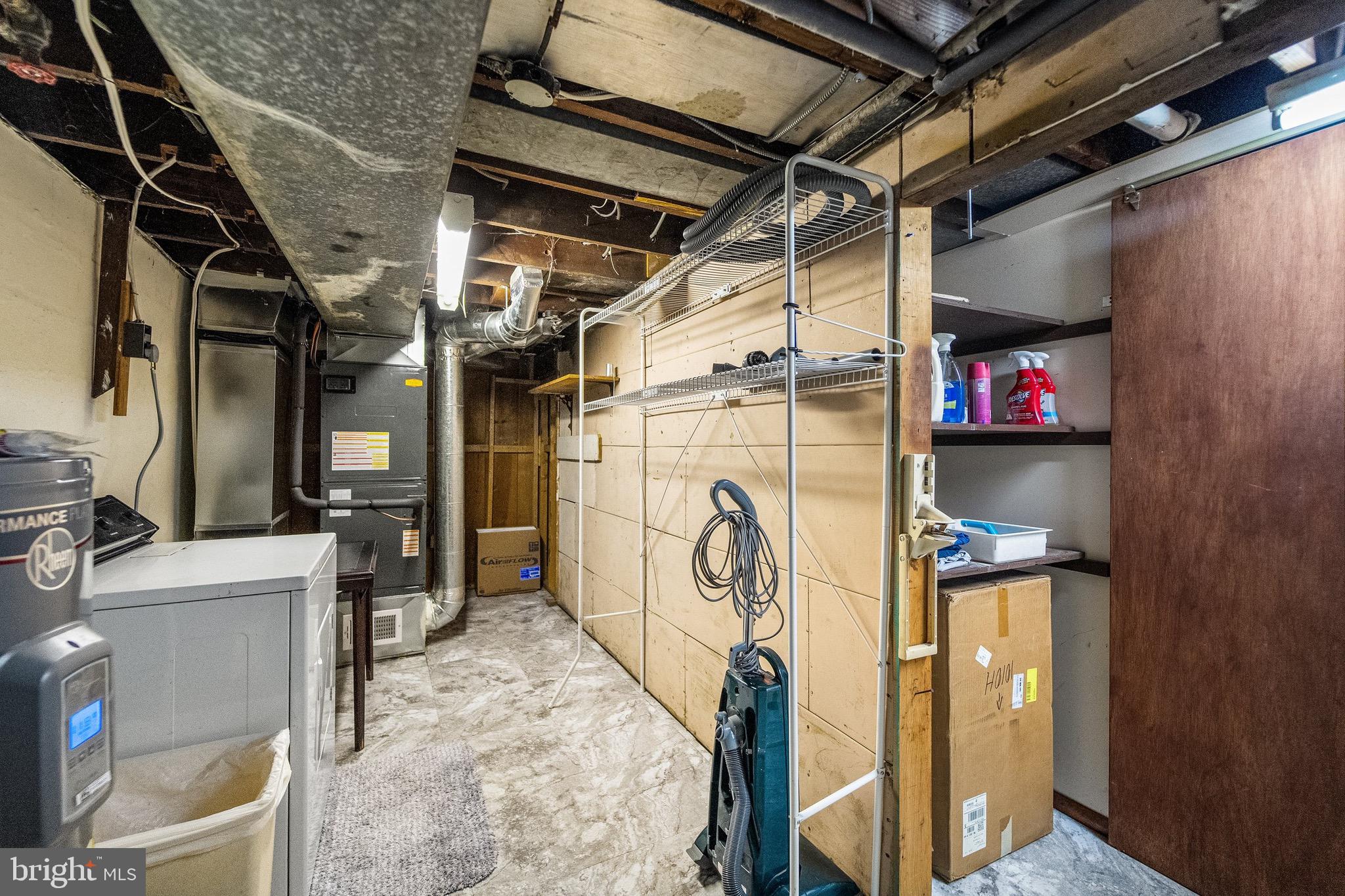 BROADVIEW - Residential