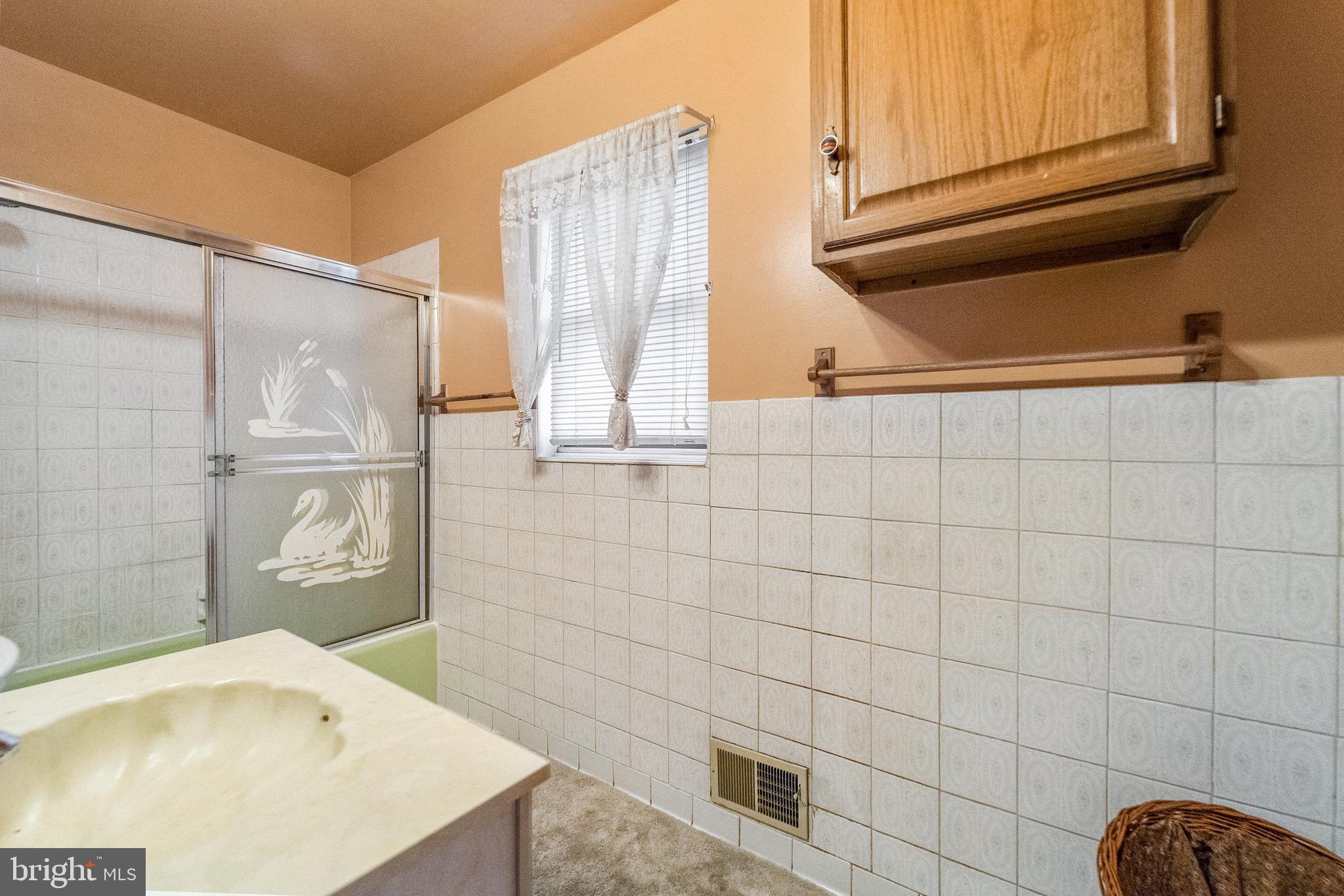 BROADVIEW - Residential