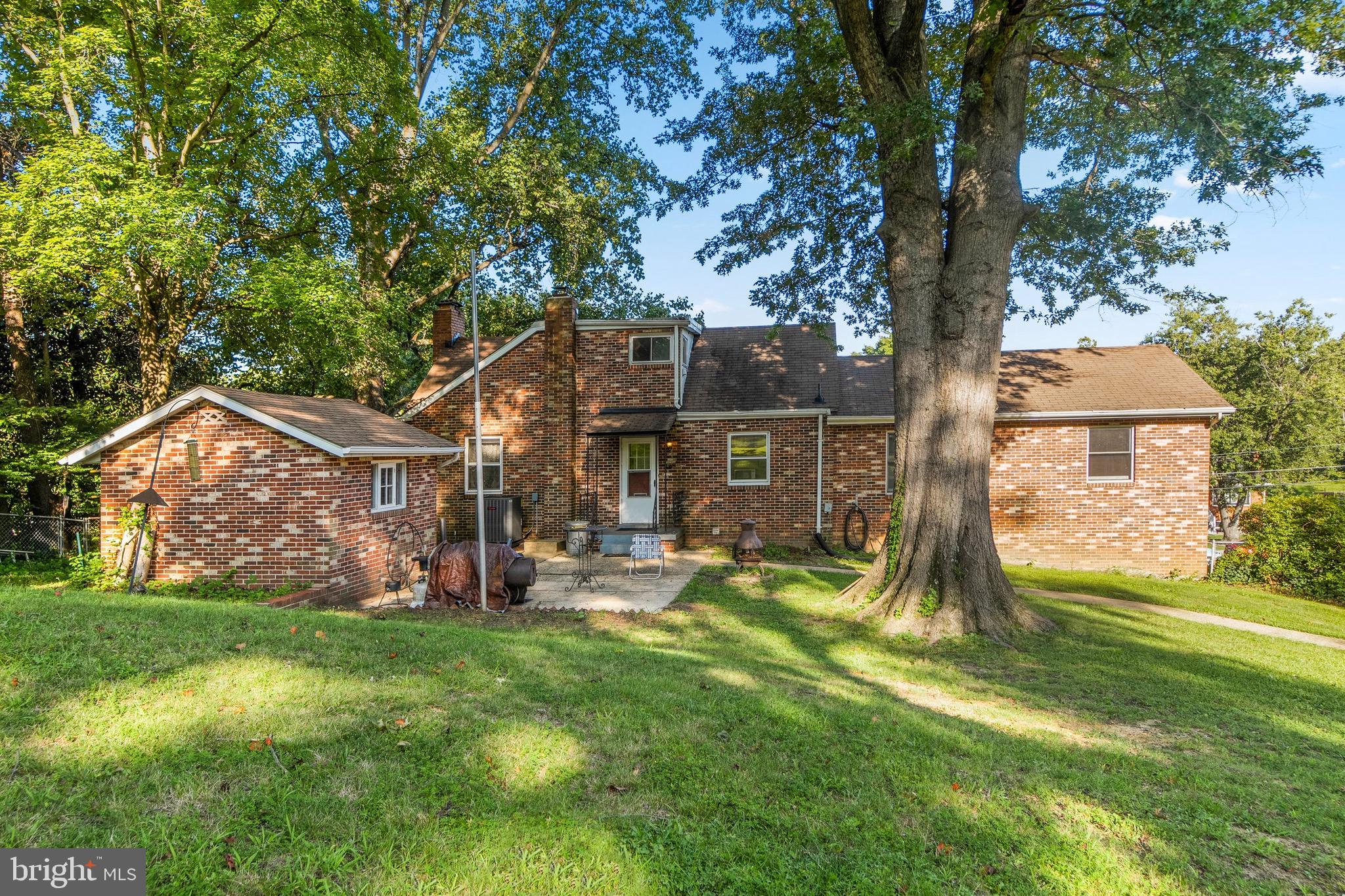 BROADVIEW - Residential