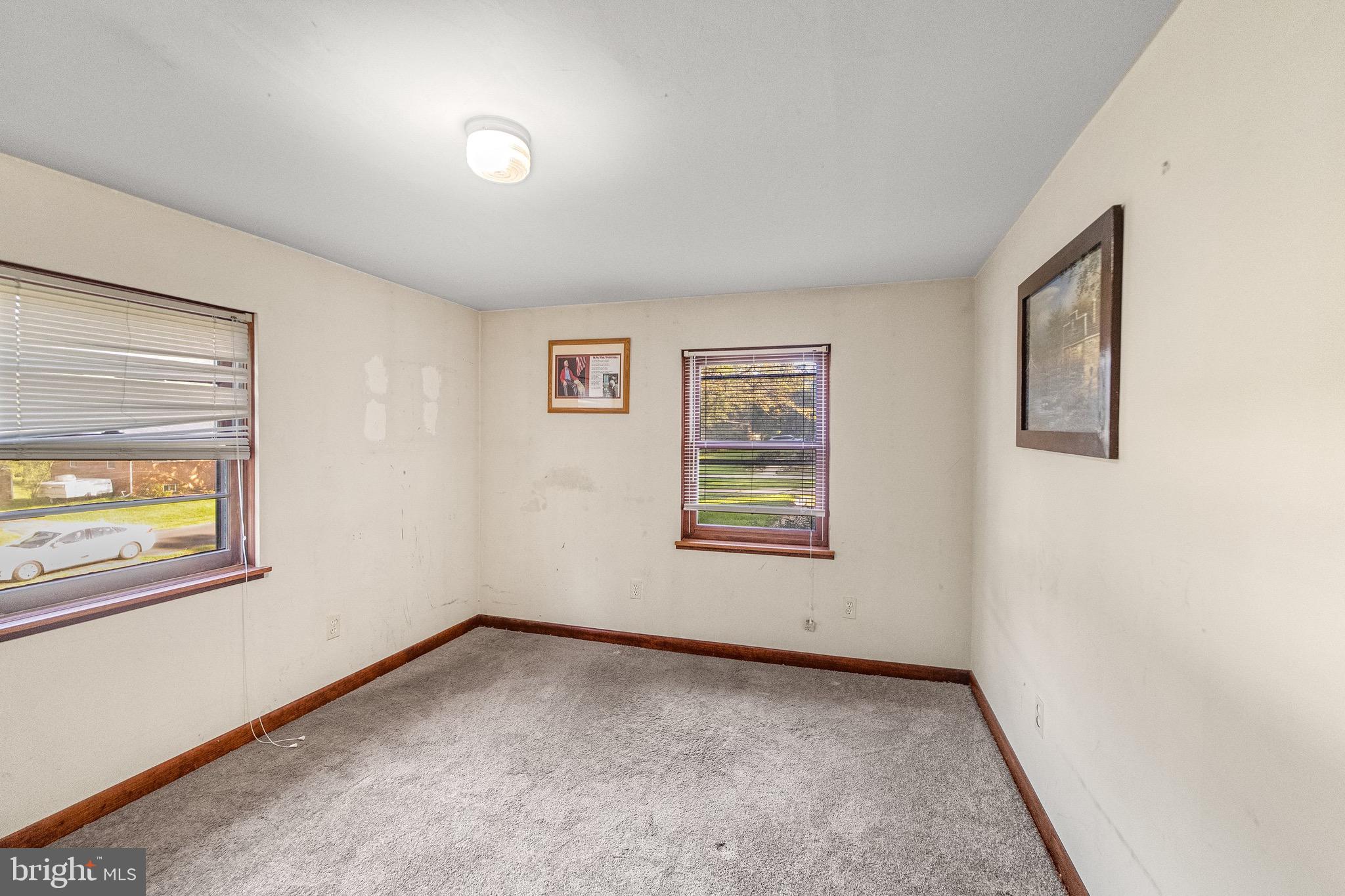 BROADVIEW - Residential