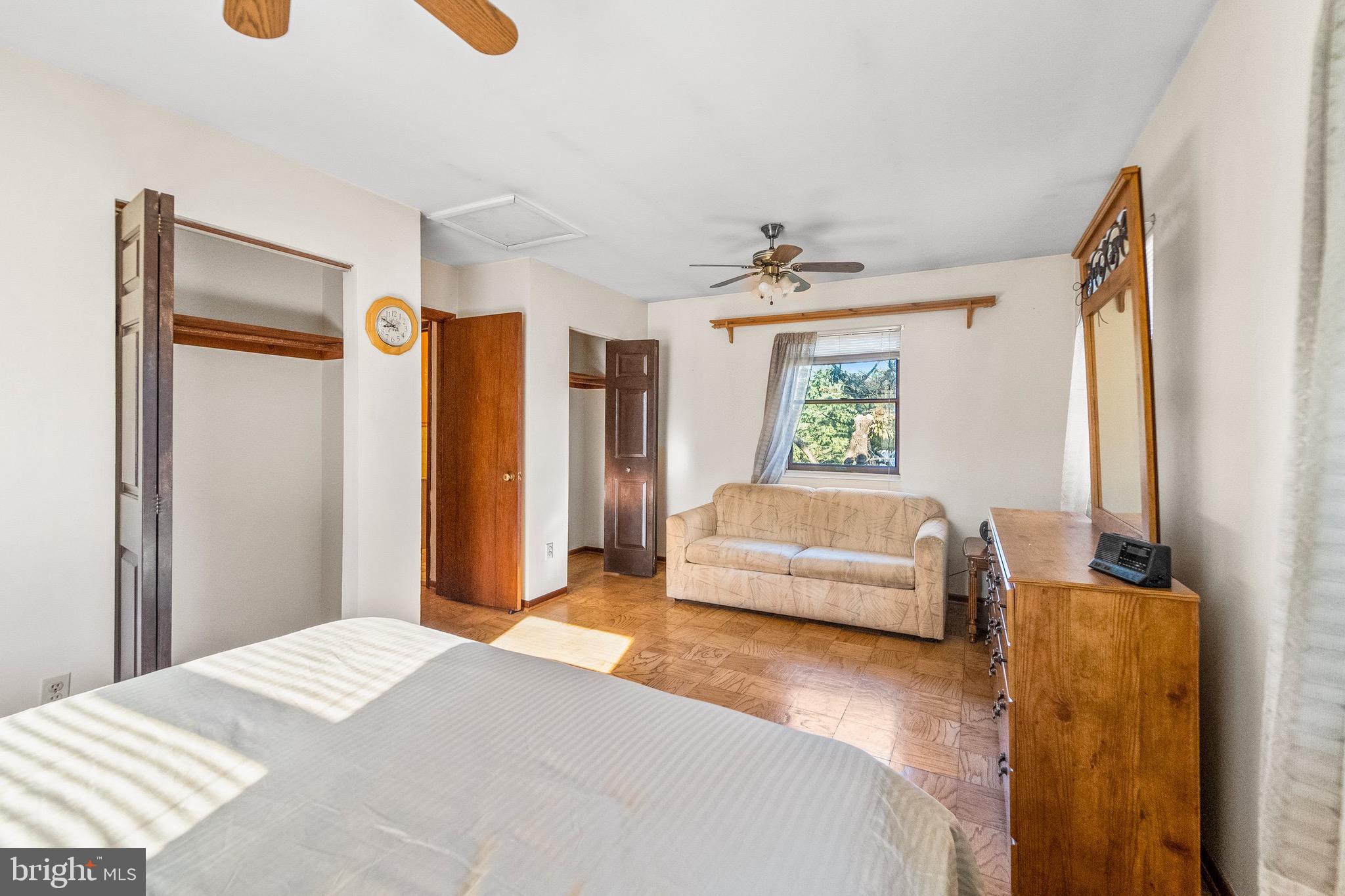 BROADVIEW - Residential