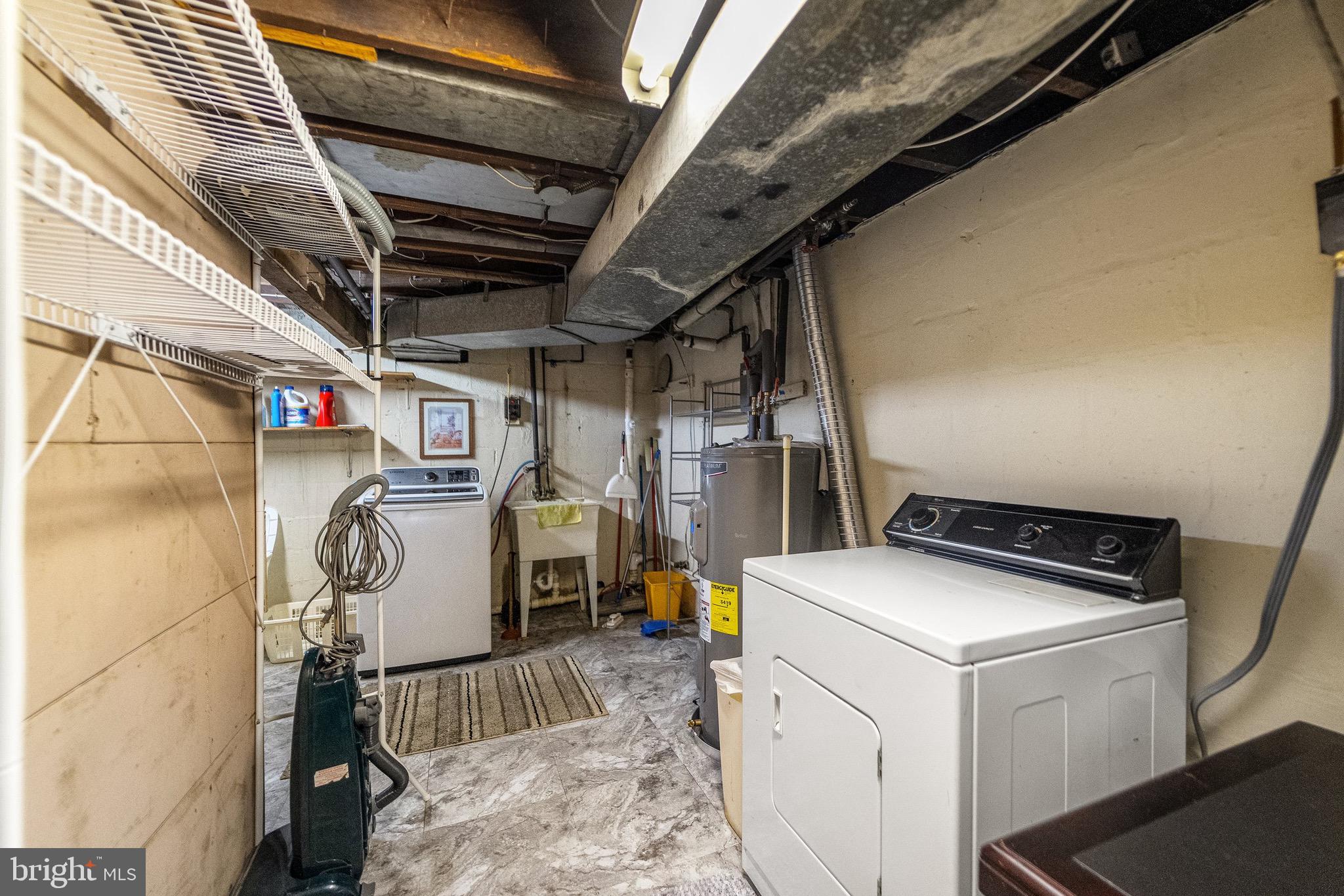 BROADVIEW - Residential