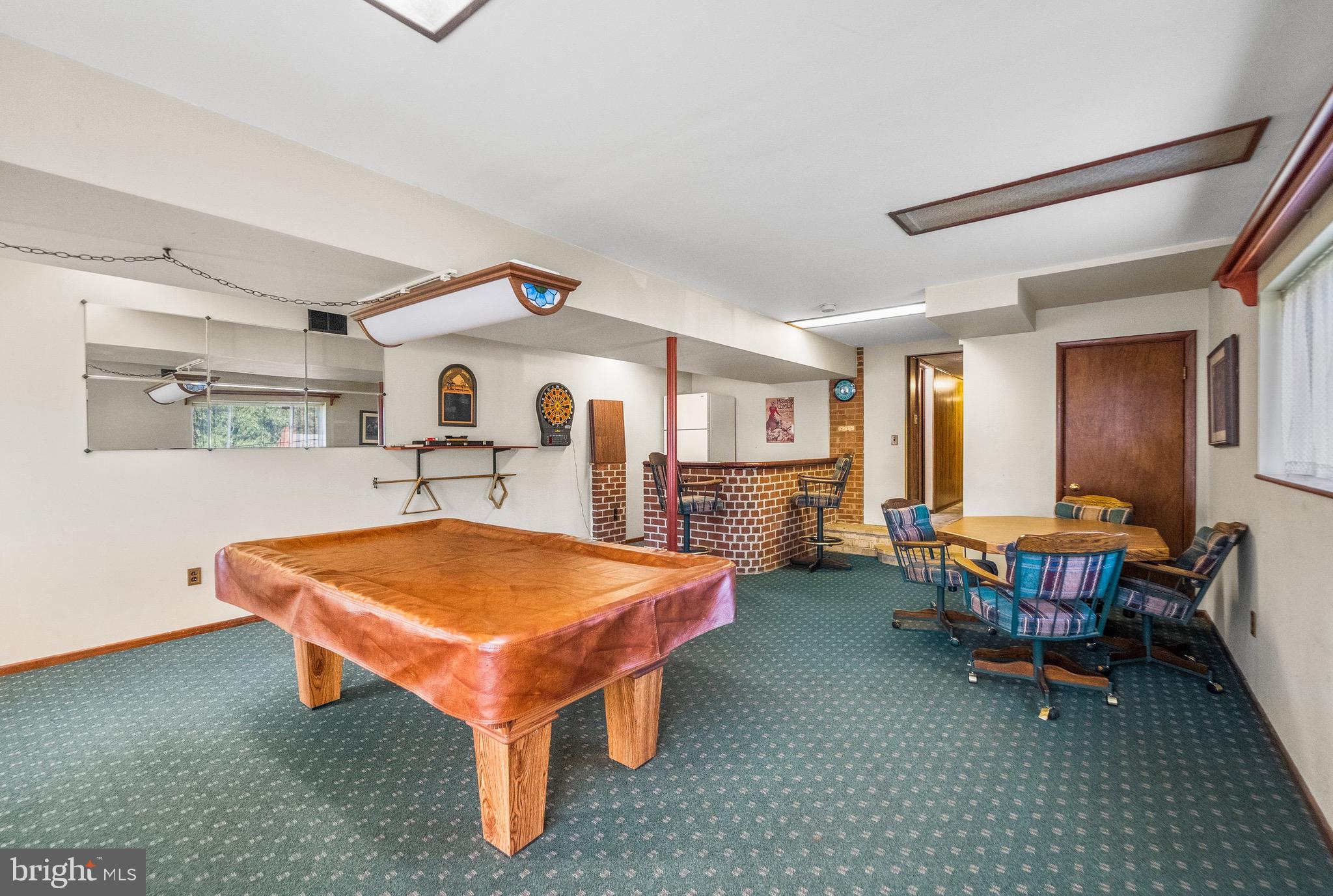 BROADVIEW - Residential