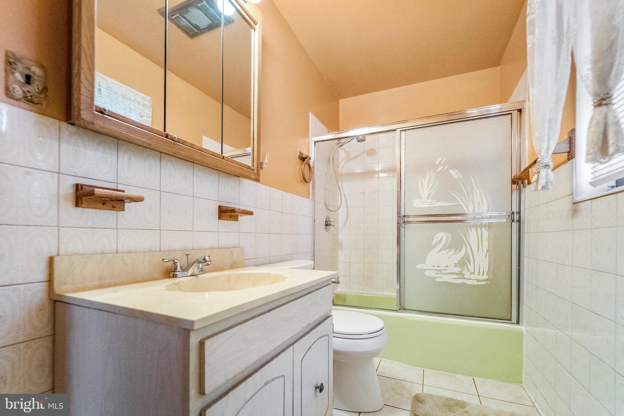 BROADVIEW - Residential