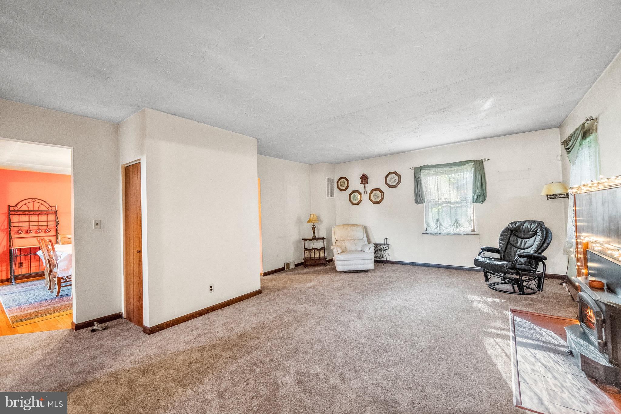 BROADVIEW - Residential