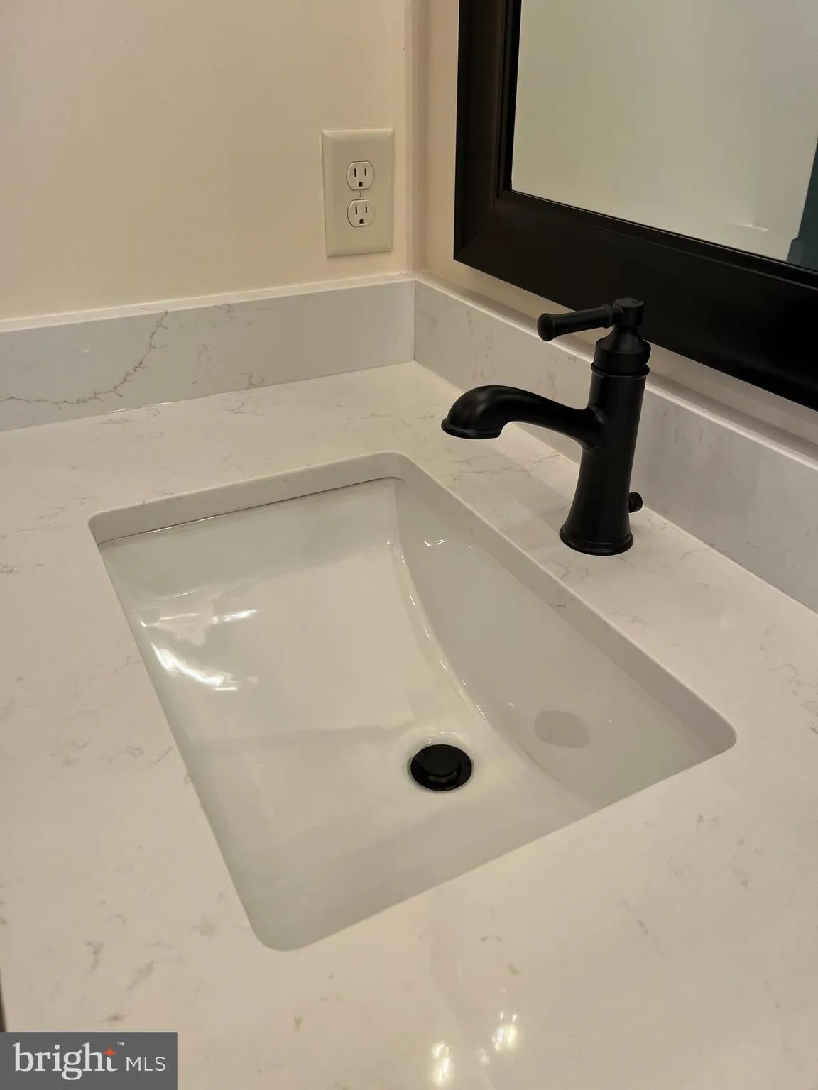 Hagerstown, Maryland 21742, United States, 3 Bedrooms Bedrooms, ,3 BathroomsBathrooms,Residential,Contingent,163981