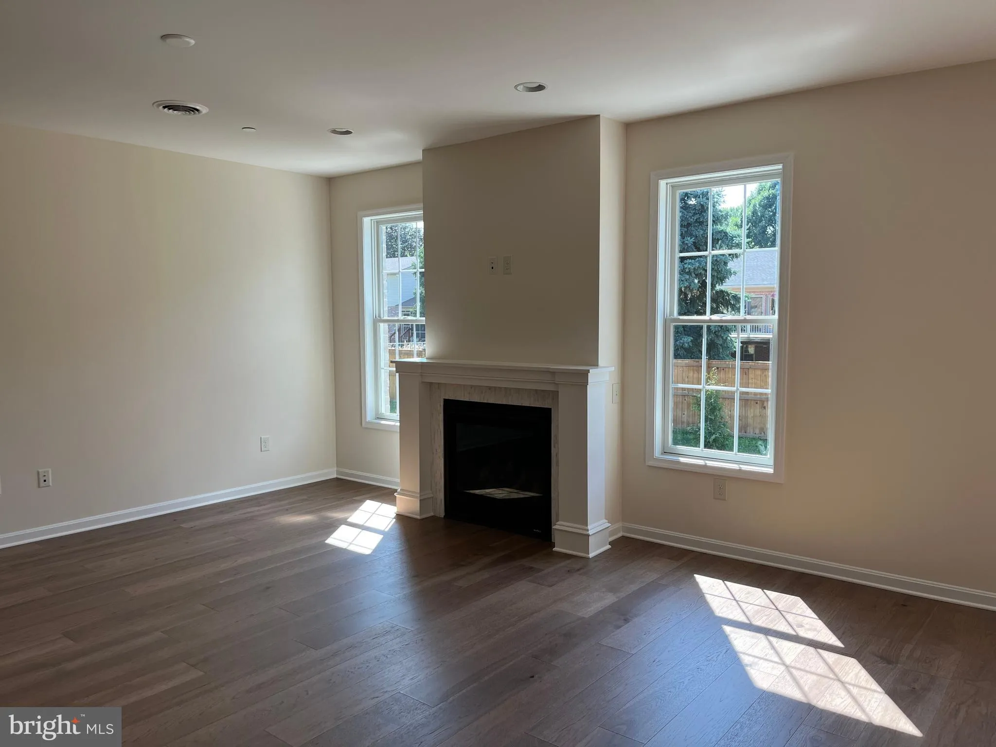 Hagerstown, Maryland 21742, United States, 3 Bedrooms Bedrooms, ,3 BathroomsBathrooms,Residential,Contingent,163981