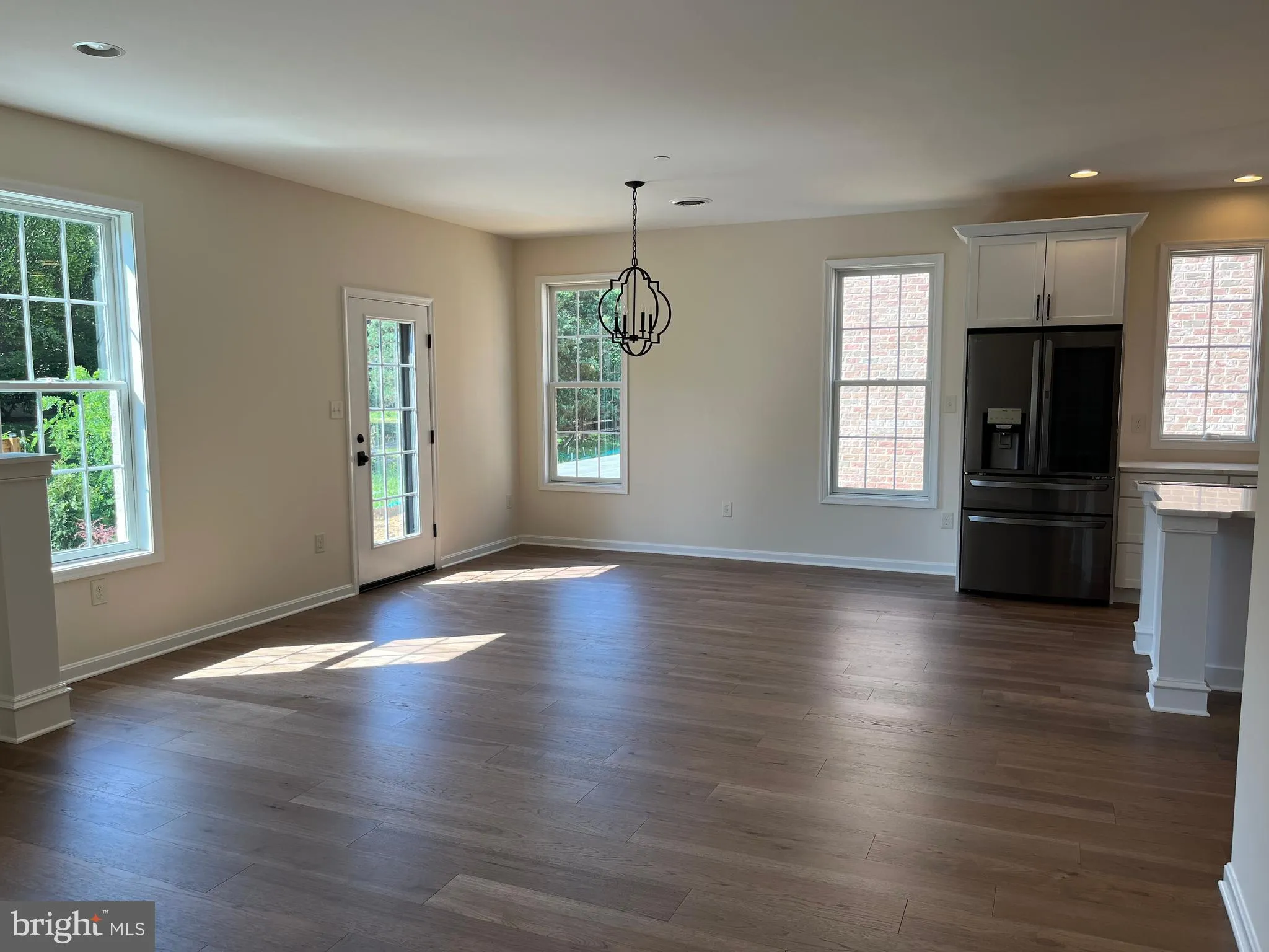 Hagerstown, Maryland 21742, United States, 3 Bedrooms Bedrooms, ,3 BathroomsBathrooms,Residential,Contingent,163981