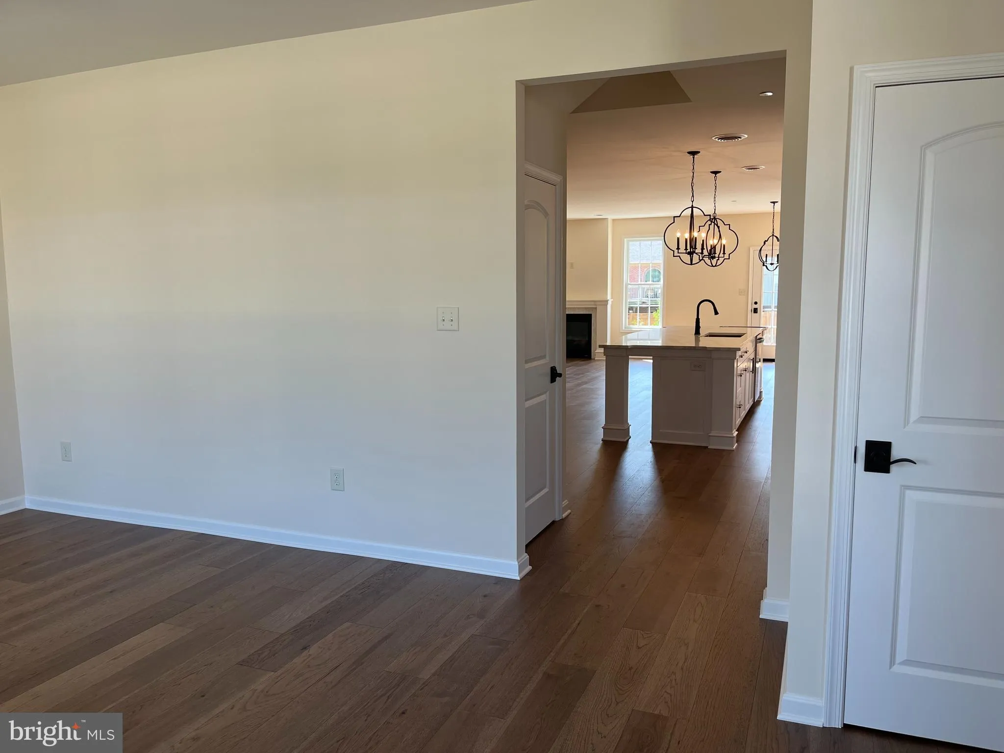 Hagerstown, Maryland 21742, United States, 3 Bedrooms Bedrooms, ,3 BathroomsBathrooms,Residential,Contingent,163981