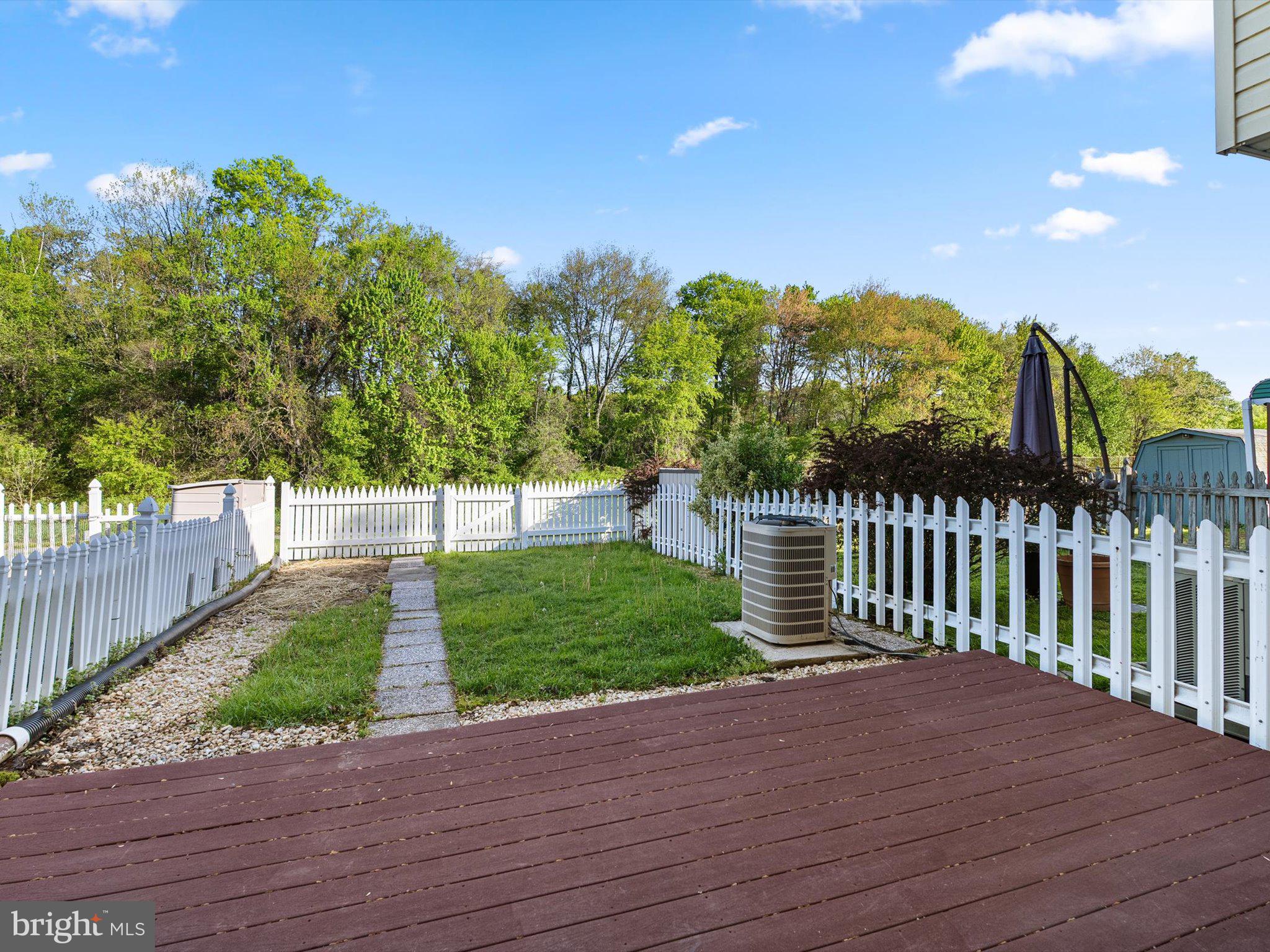 KINGS COURT - Residential