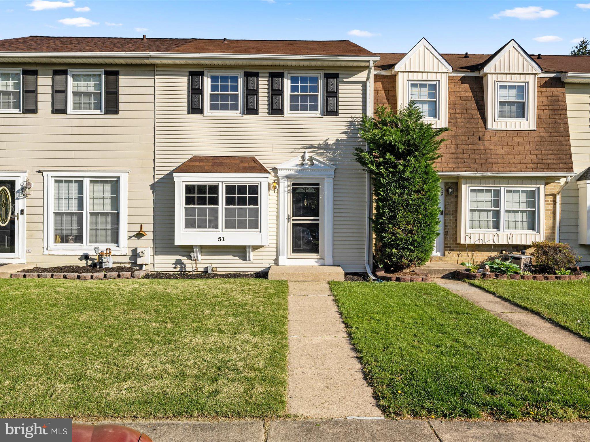 KINGS COURT - Residential