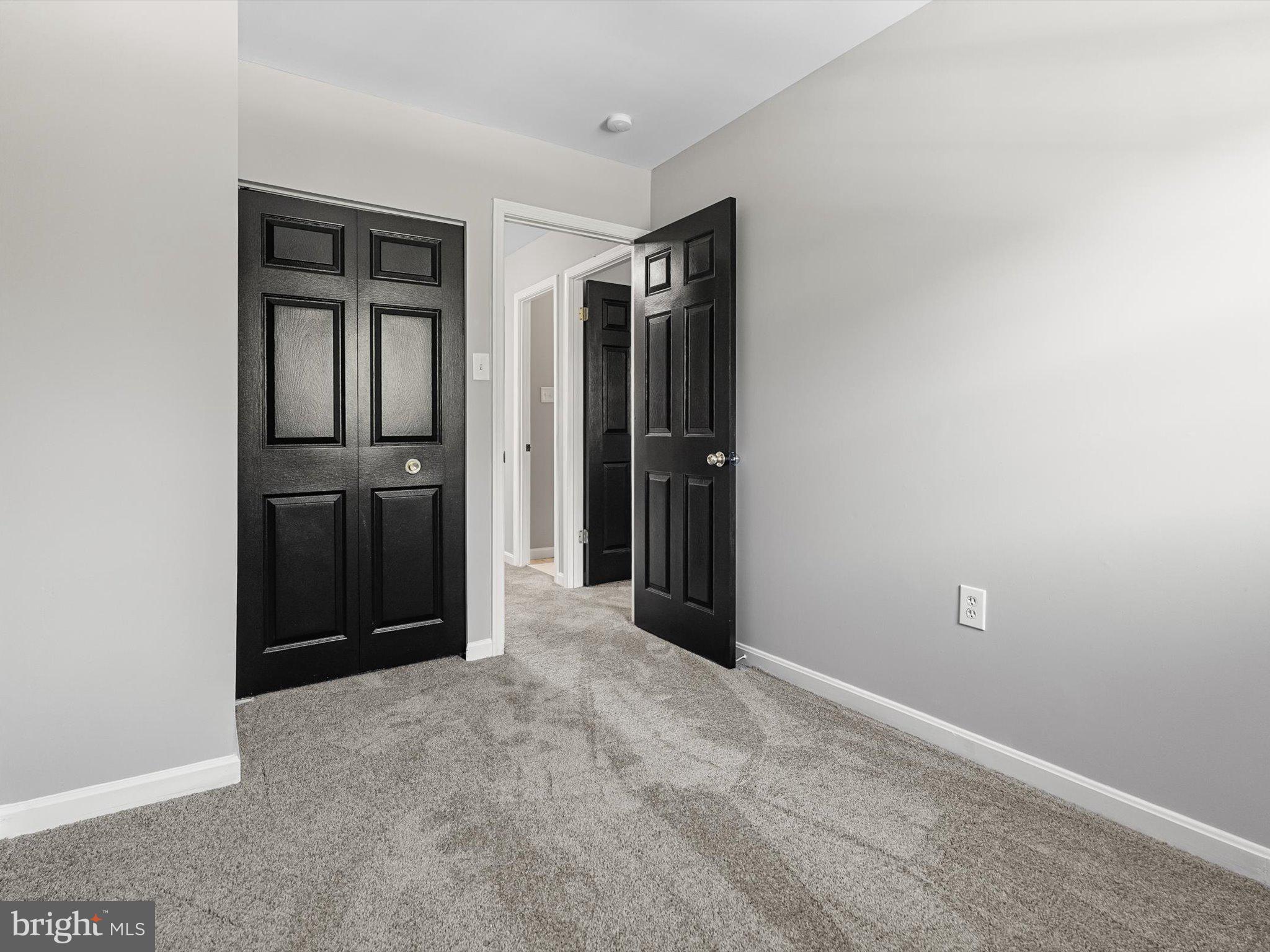 KINGS COURT - Residential