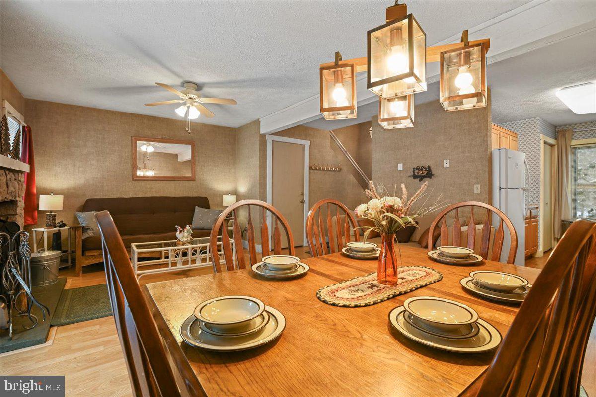 SNOW RIDGE VILALGE - Residential