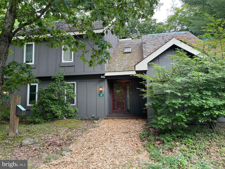 The seller is EAGER to CONSIDER ALL OFFERS on their property and is looking for the PERFECT BUYER who is ready to settle quickly and have this place ready for ski season!  Year-round relaxation & recreation can be yours when you own 38 Alpine in Snow Ridge Village! This adorable townhome offers just enough space for your mountain getaway or Airbnb property with 2 large bedrooms, bath and a half, galley style kitchen, open concept living & dining plus a wood burning fireplace to keep you cozy on those chilly Pocono evenings!  Plenty of storage for all of your gear with generously sized closets inside and on the front entry & rear decks. This home has a great rental history for both seasonal rentals and annually!  There is still plenty of summer left and ownership in Snow Ridge Village gives you an exclusive membership for a an annual fee to the Boulder Lake Club where you'll enjoy all that summer has to offer on 175 acre Big Boulder Lake with swimming, pools, tennis, boating and so much more. Snow enthusiasts can benefit from an exact 2 minute walk to the slopes at Jack Frost Mountain and where you can experience winter's finest Pocono skiing, just out your front door.  Your ownership in Snow Ridge includes community sewer & water, trash removal, cable & internet, snow removal from the roads & to your front door, exterior staining of siding & decks plus security on weekends.  So what are you waiting for?  Take a peek at 38 Alpine and imagine yourself living the dream in the Poconos!  Property is being sold "as is", bring your best offer today!