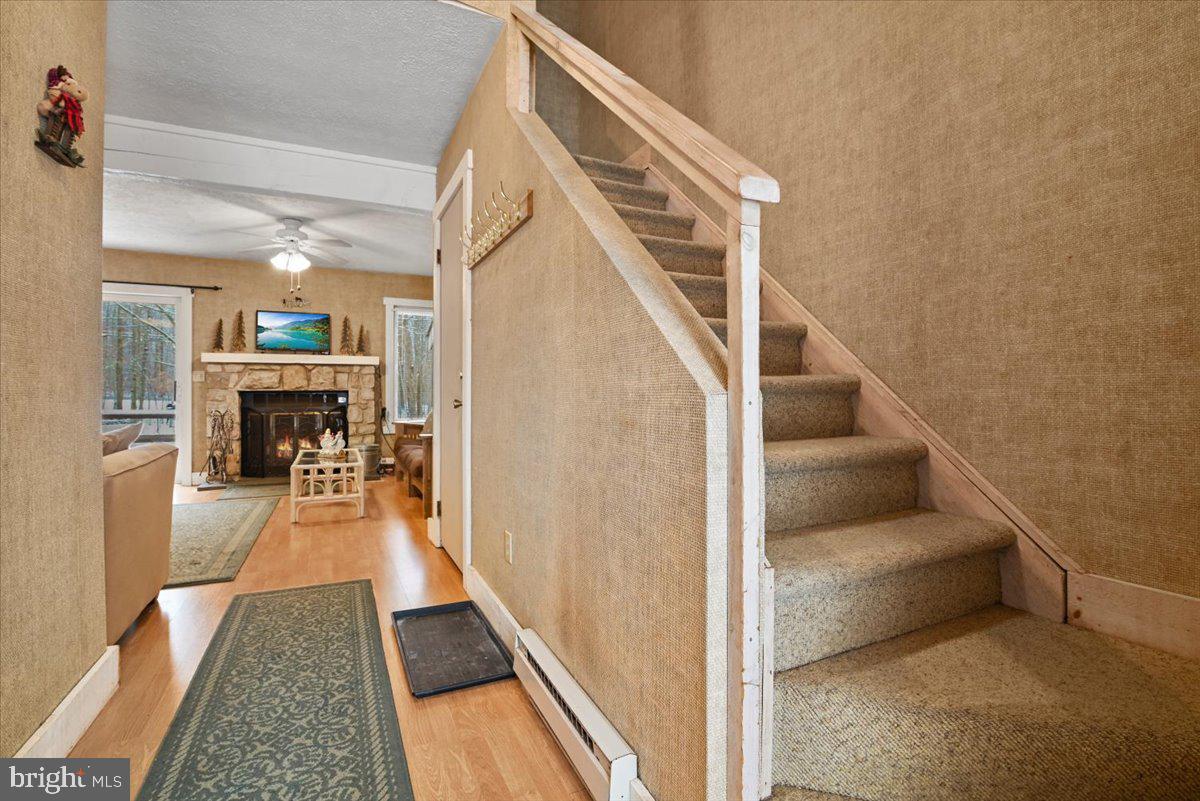 SNOW RIDGE VILALGE - Residential