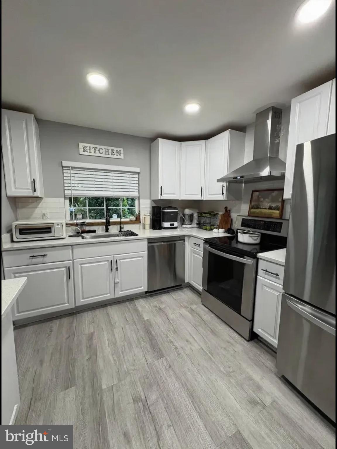 CARROLL PARK MANOR - Residential