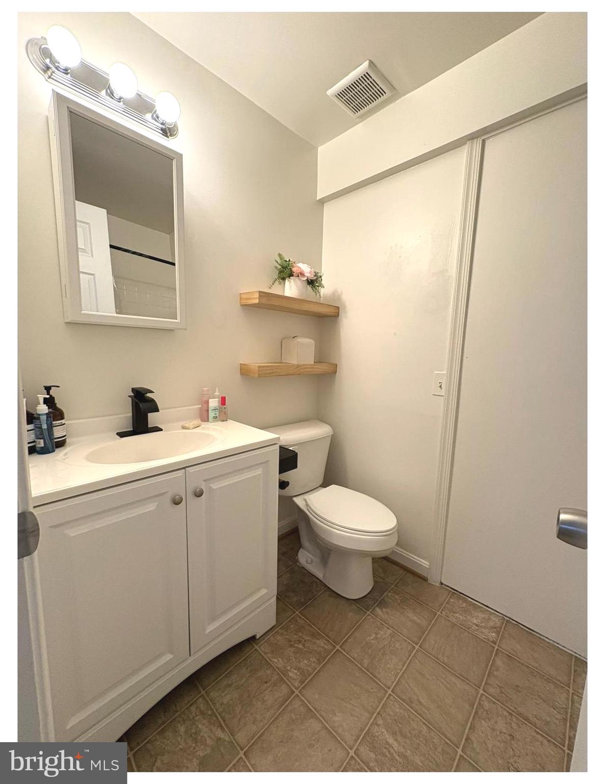 CARROLL PARK MANOR - Residential