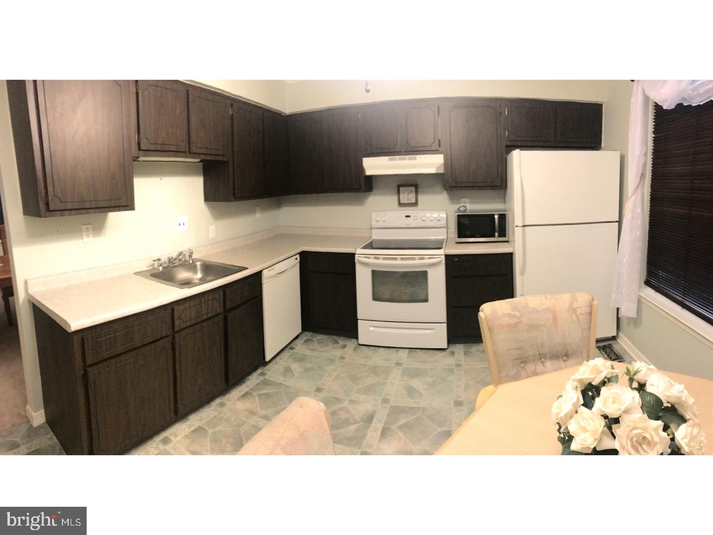 THE HIGHLANDS - Residential