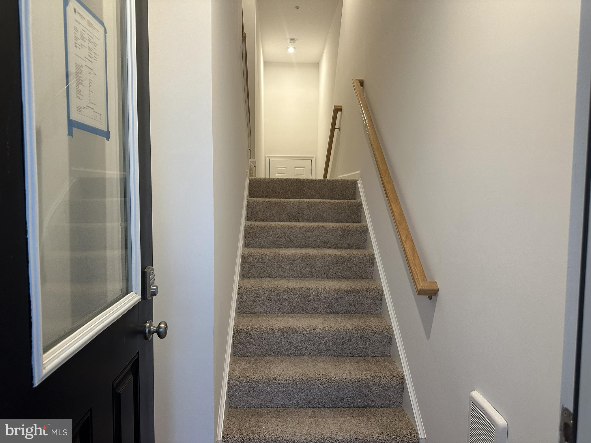 GOOSE CREEK VILLAGE - Residential