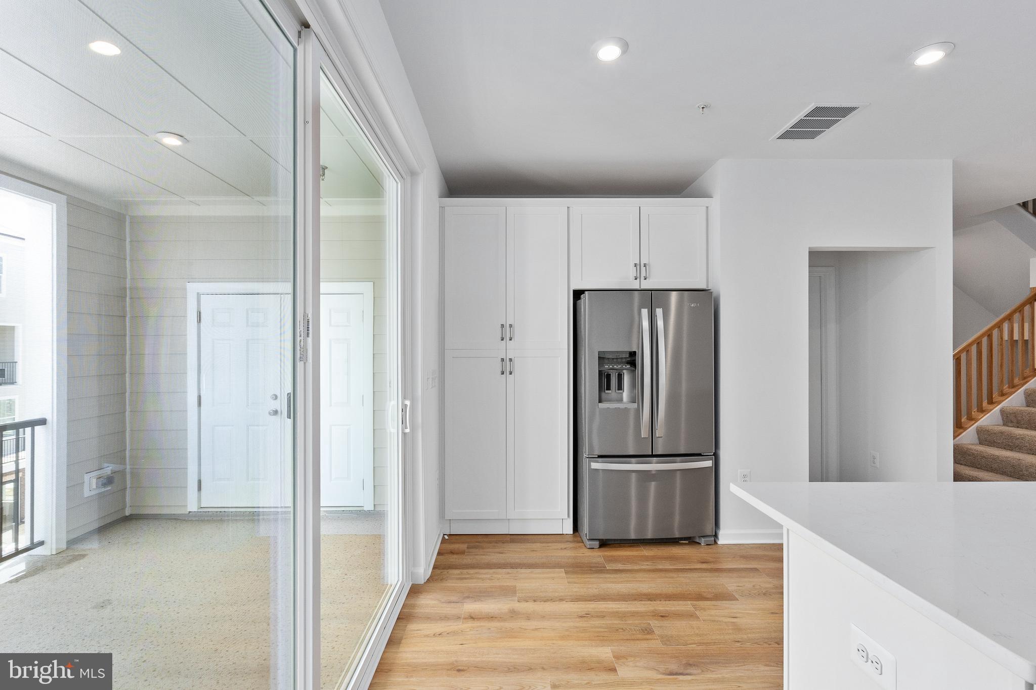 GOOSE CREEK VILLAGE - Residential