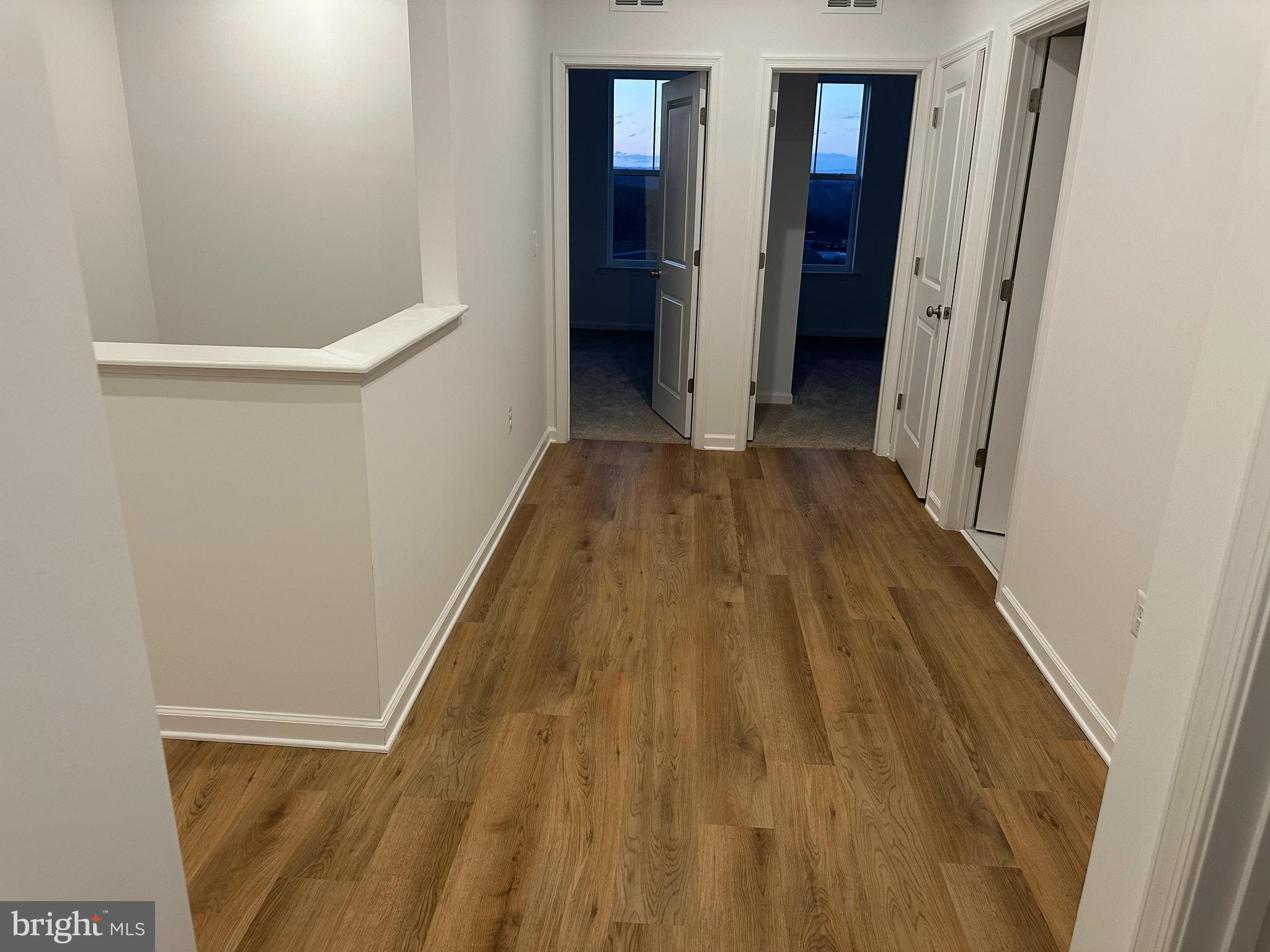 GOOSE CREEK VILLAGE - Residential