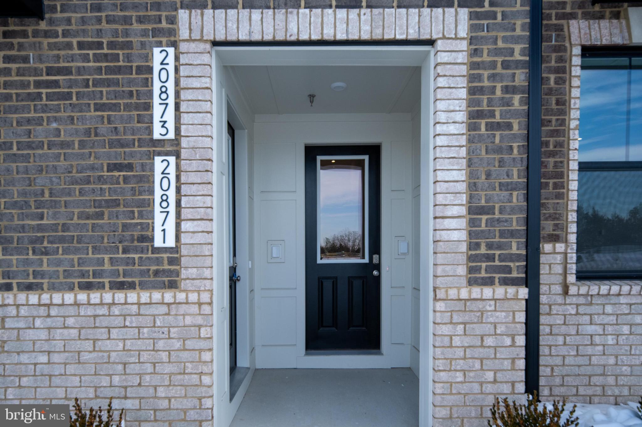 GOOSE CREEK VILLAGE - Residential