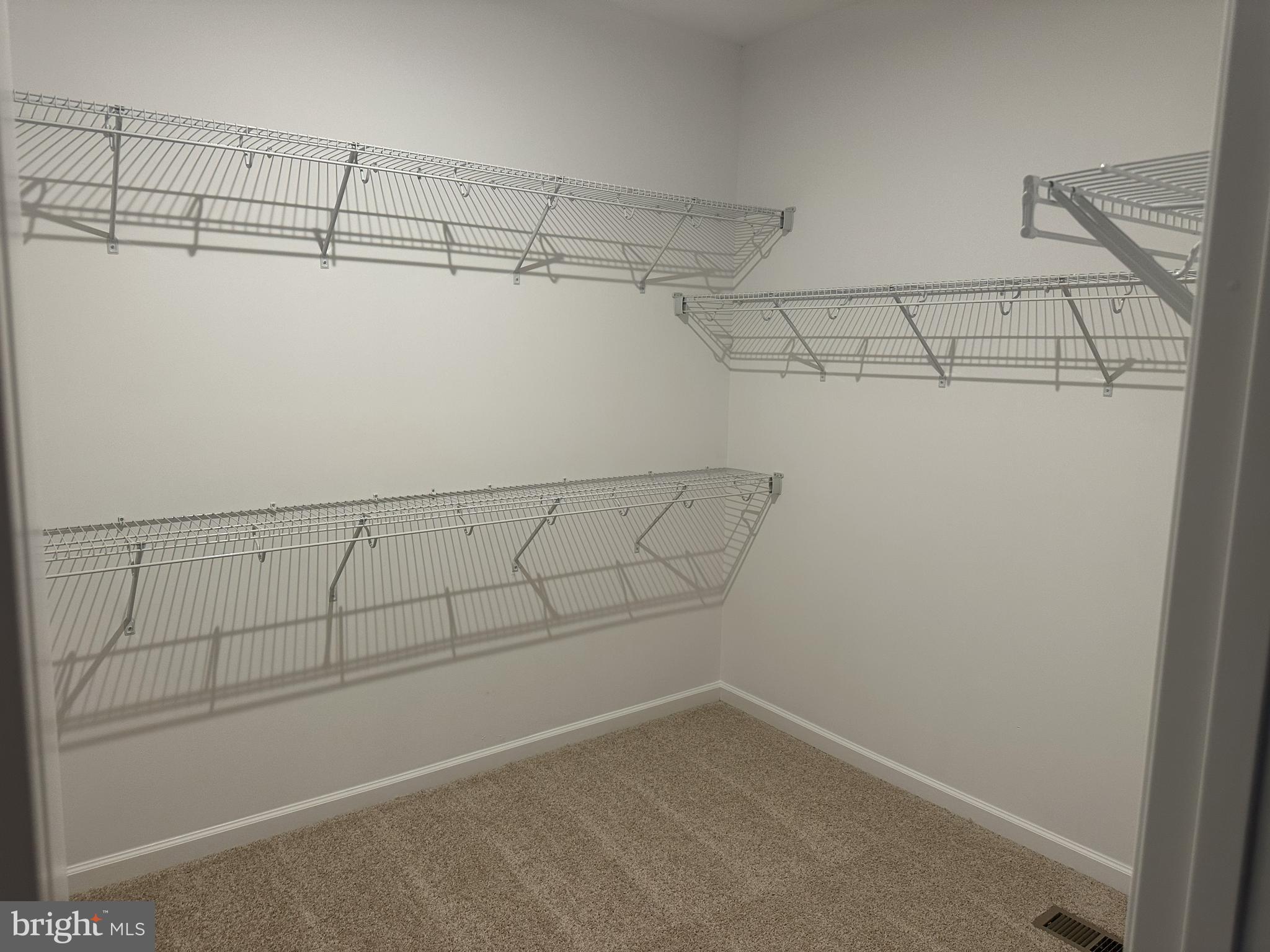 GOOSE CREEK VILLAGE - Residential