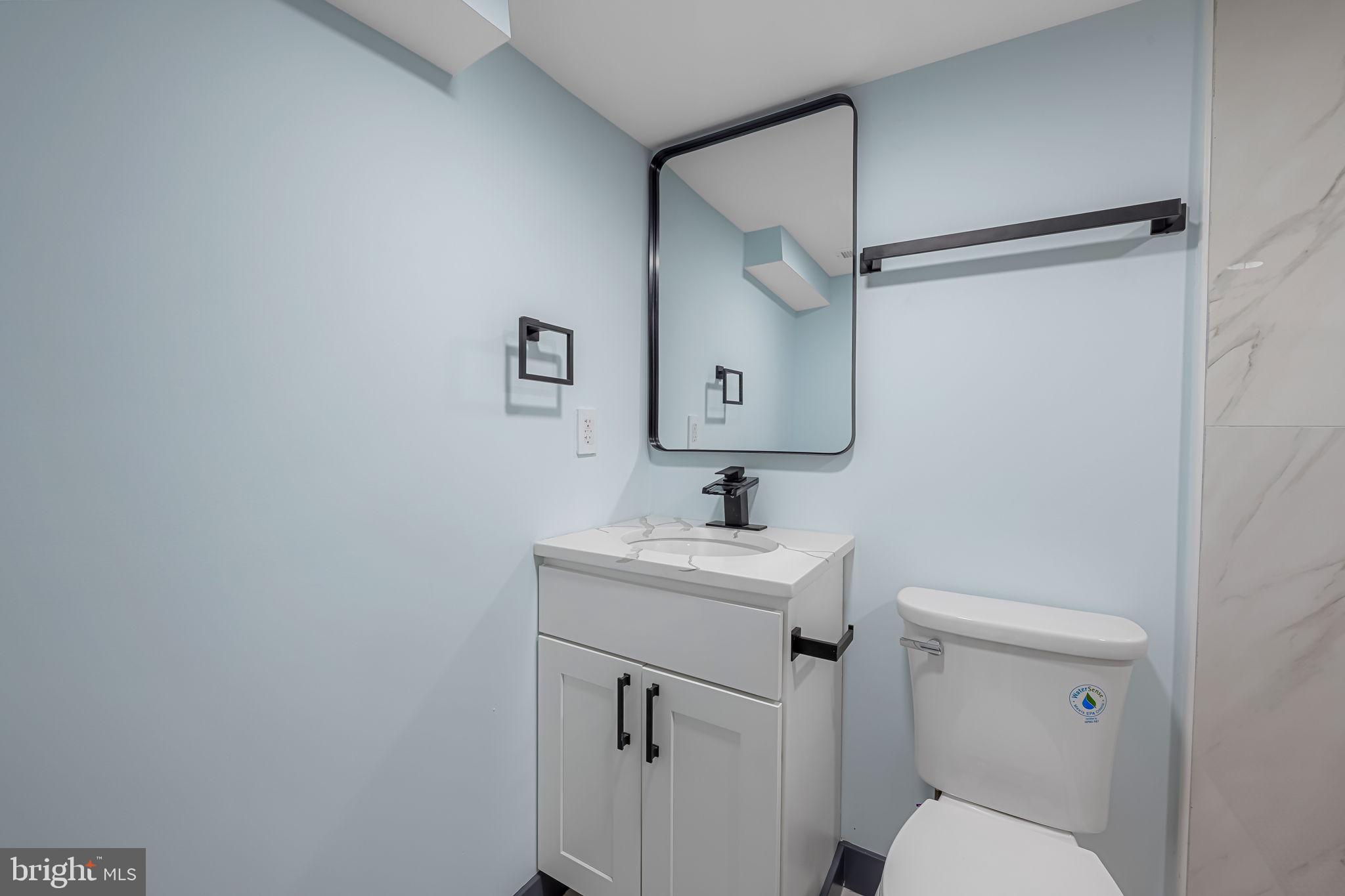 DOLFIELD - Residential Lease