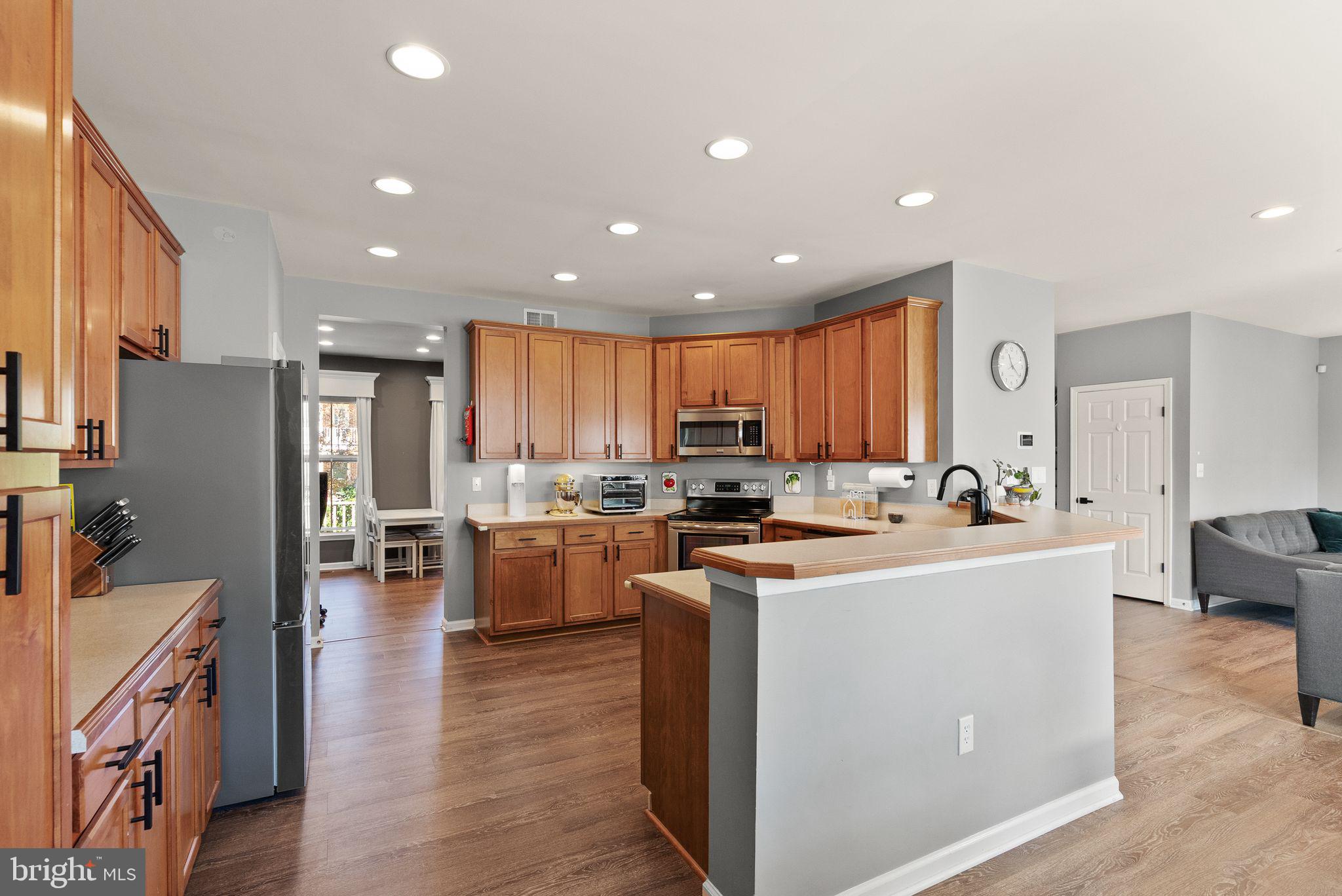 VILLAGE OF IDLEWILD - Residential