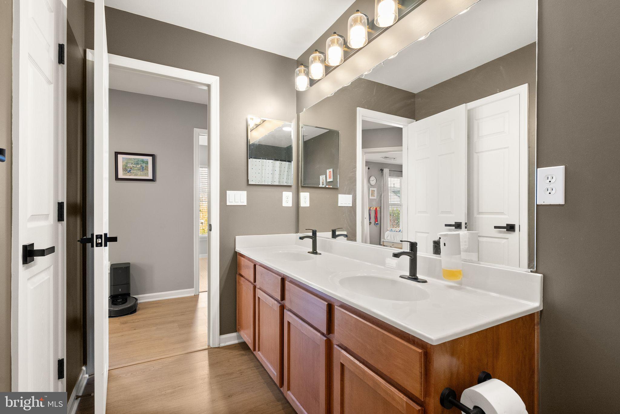 VILLAGE OF IDLEWILD - Residential