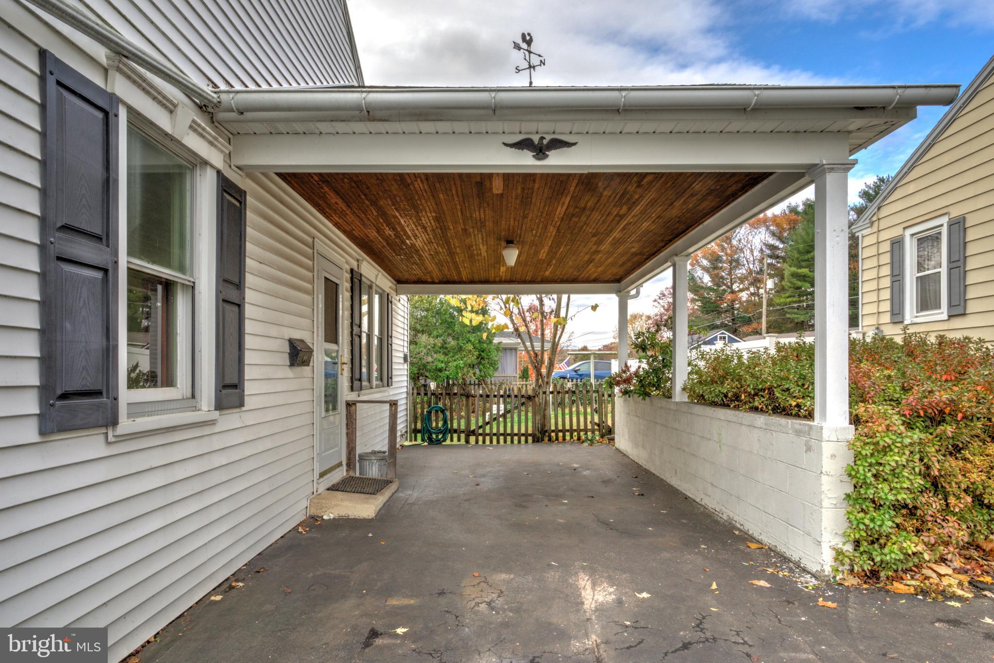 MANHEIM BOROUGH - Residential