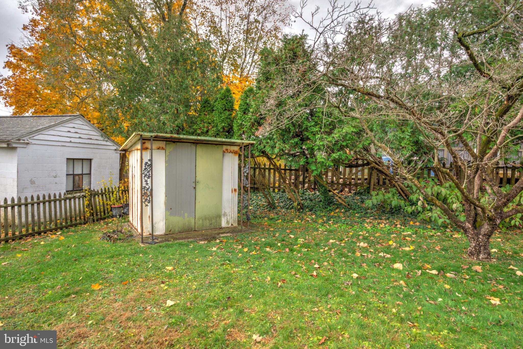 MANHEIM BOROUGH - Residential