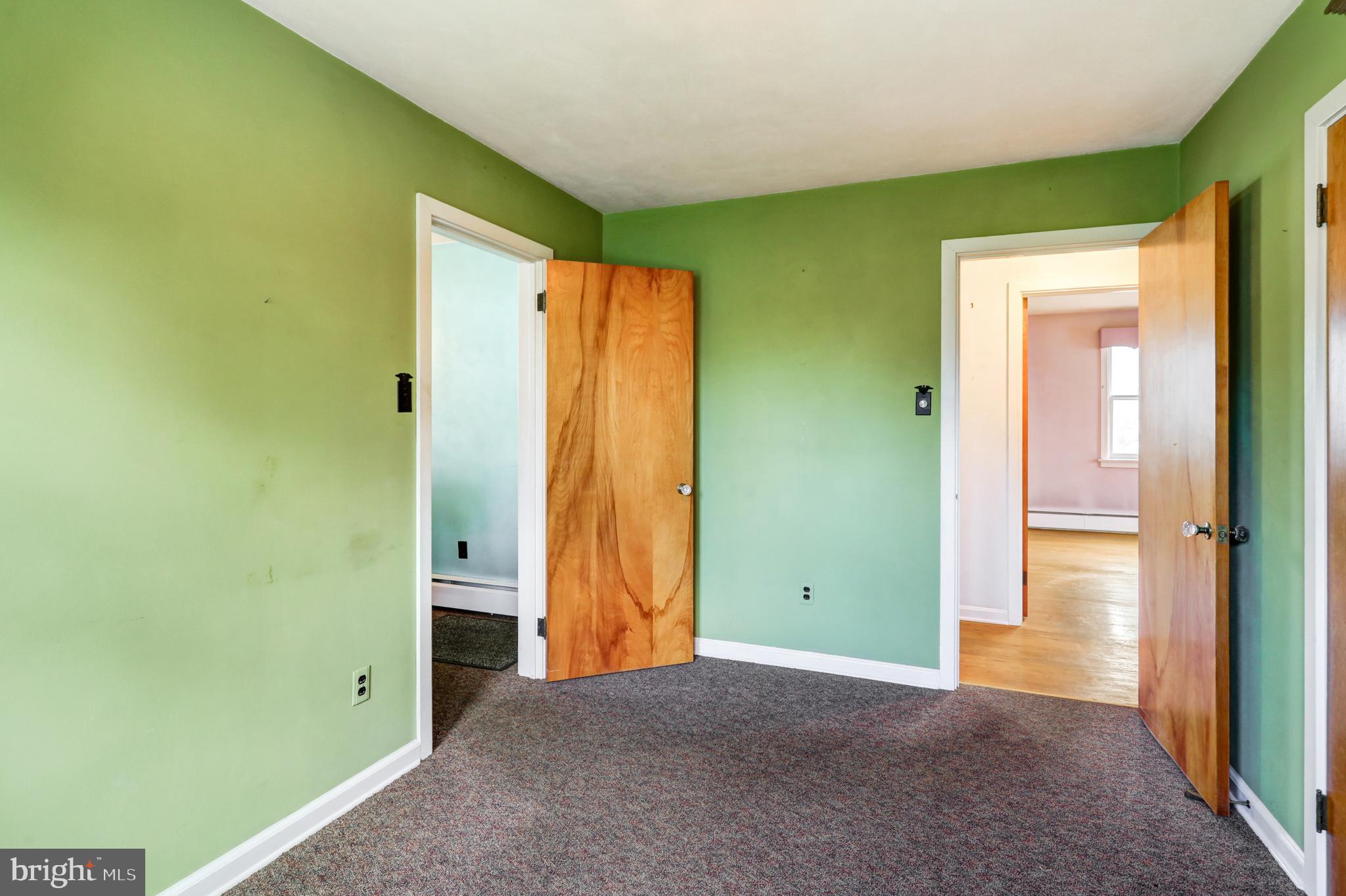 MANHEIM BOROUGH - Residential