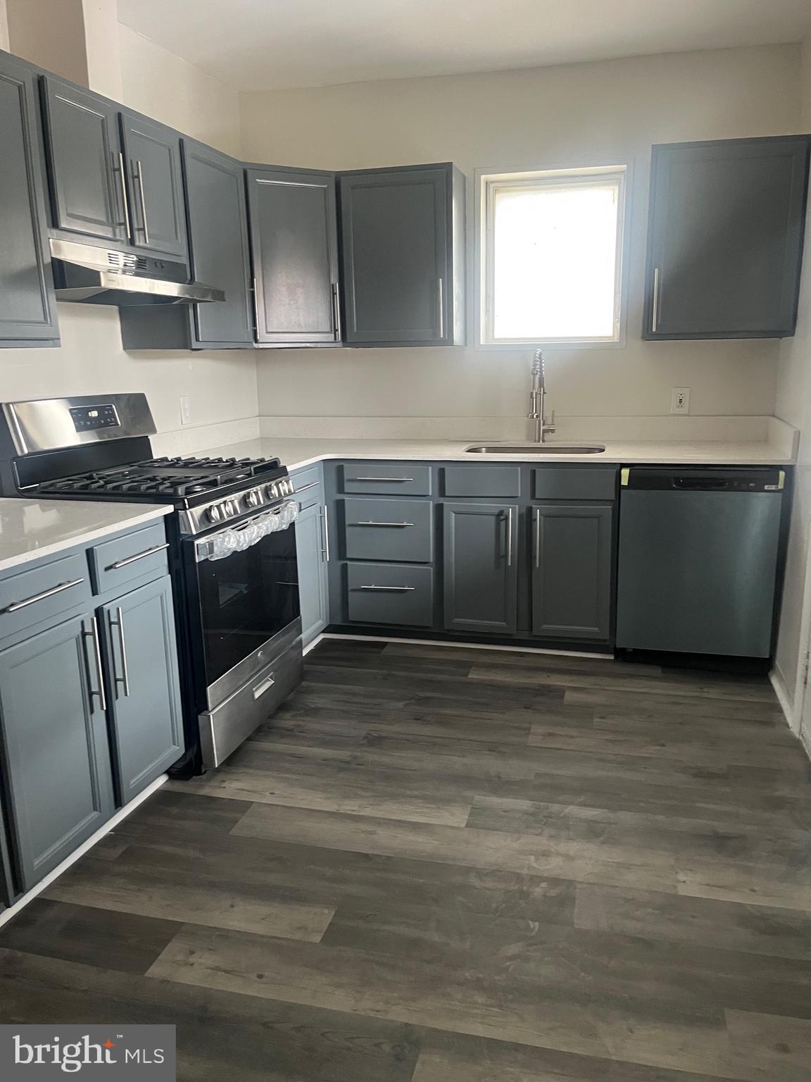 NORRISTOWN - Residential