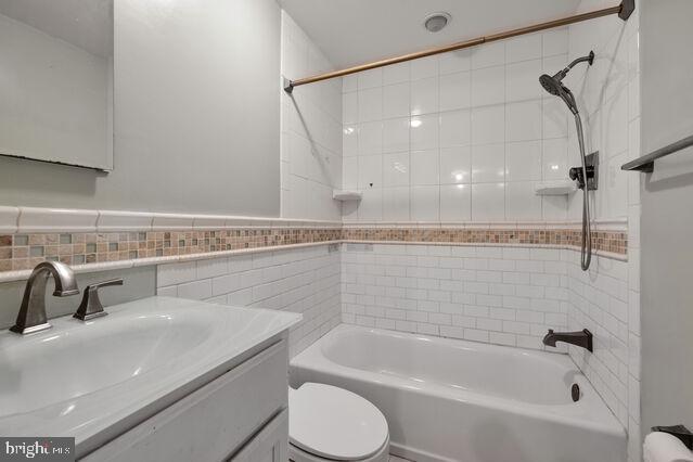 STEDWICK TOWNHOUSES - Residential Lease