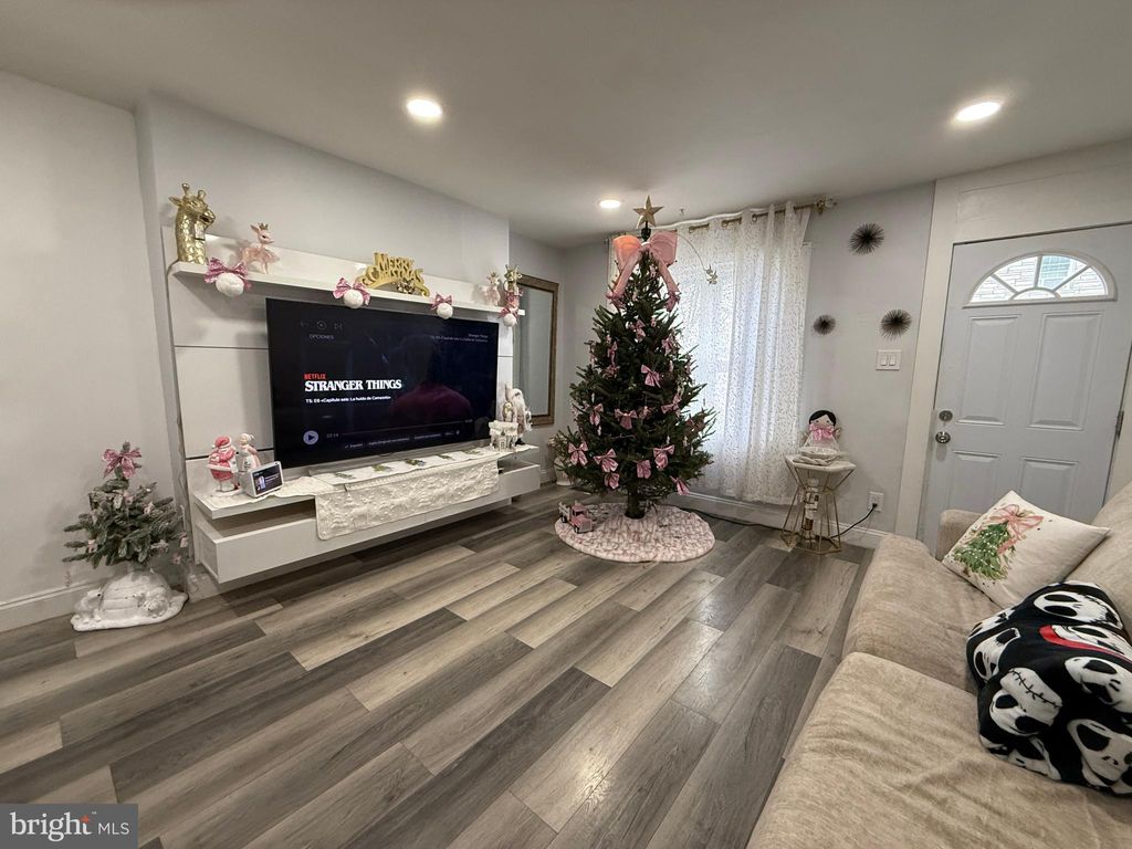 Photo of 6614 Tulip Street, PHILADELPHIA, PA 19135 (MLS # PAPH2570156)