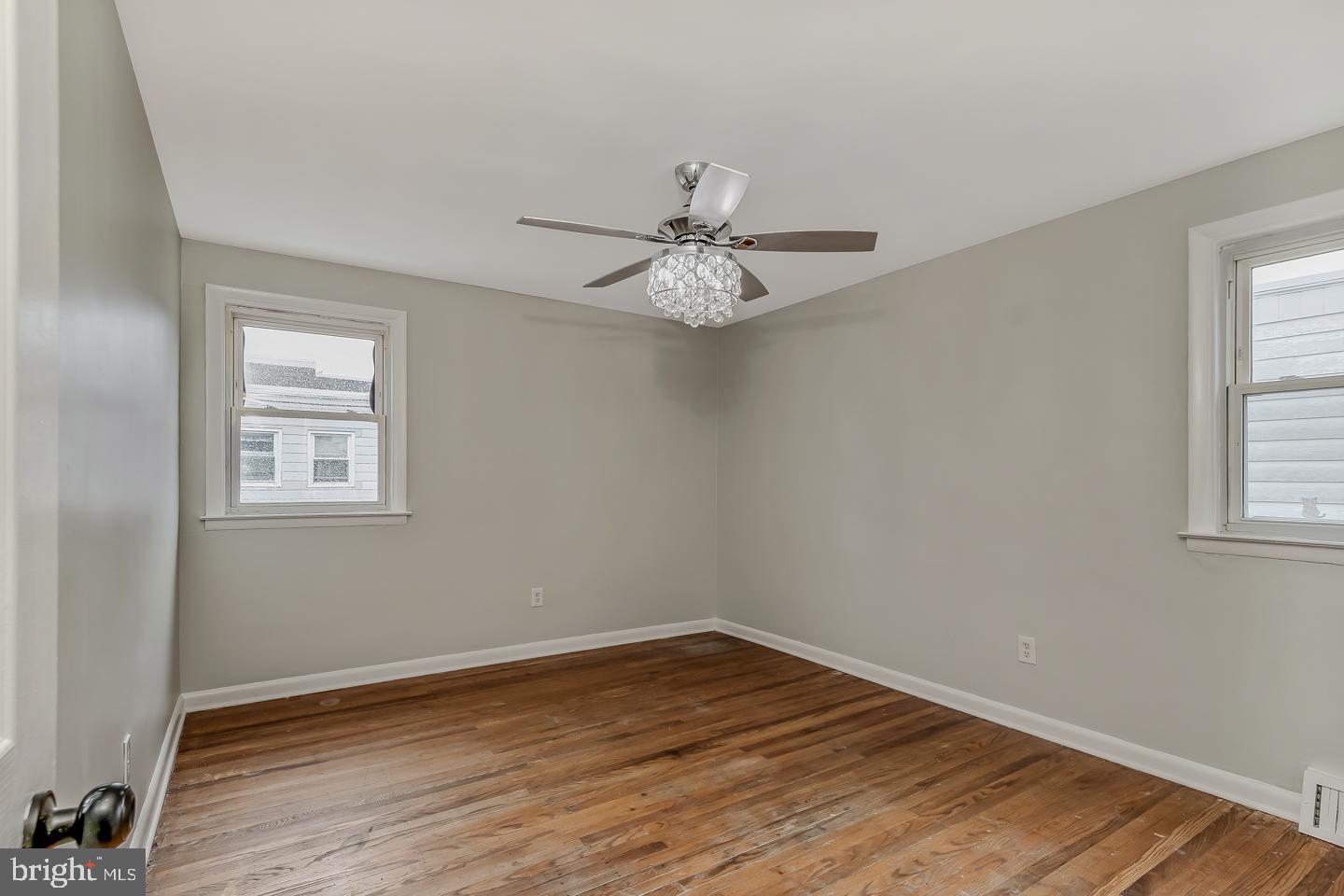 BELLS CORNER - Residential