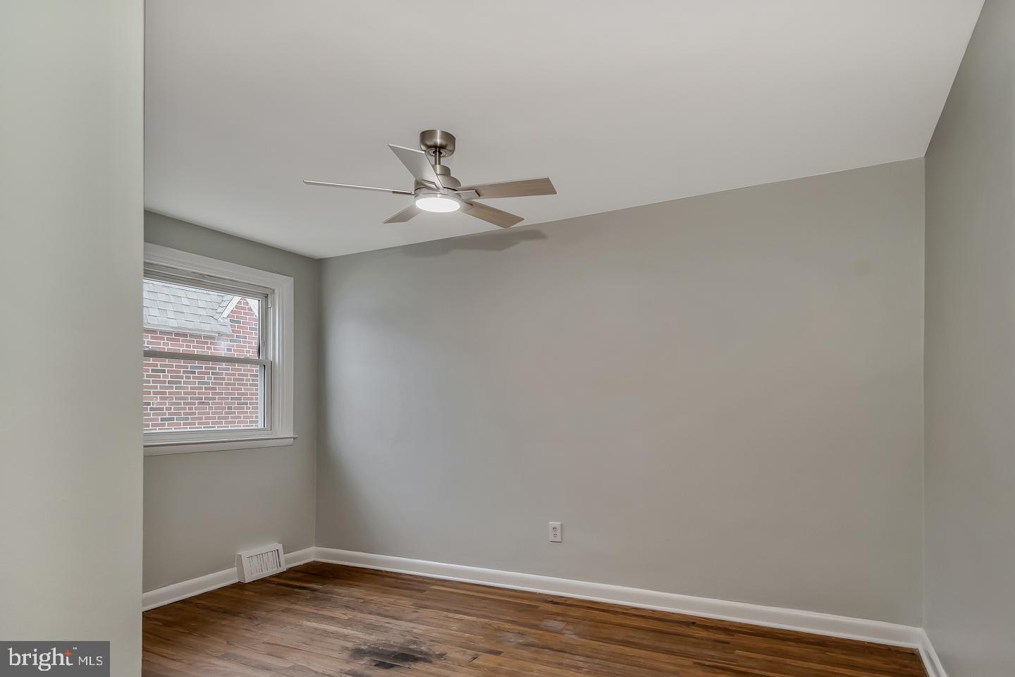 BELLS CORNER - Residential
